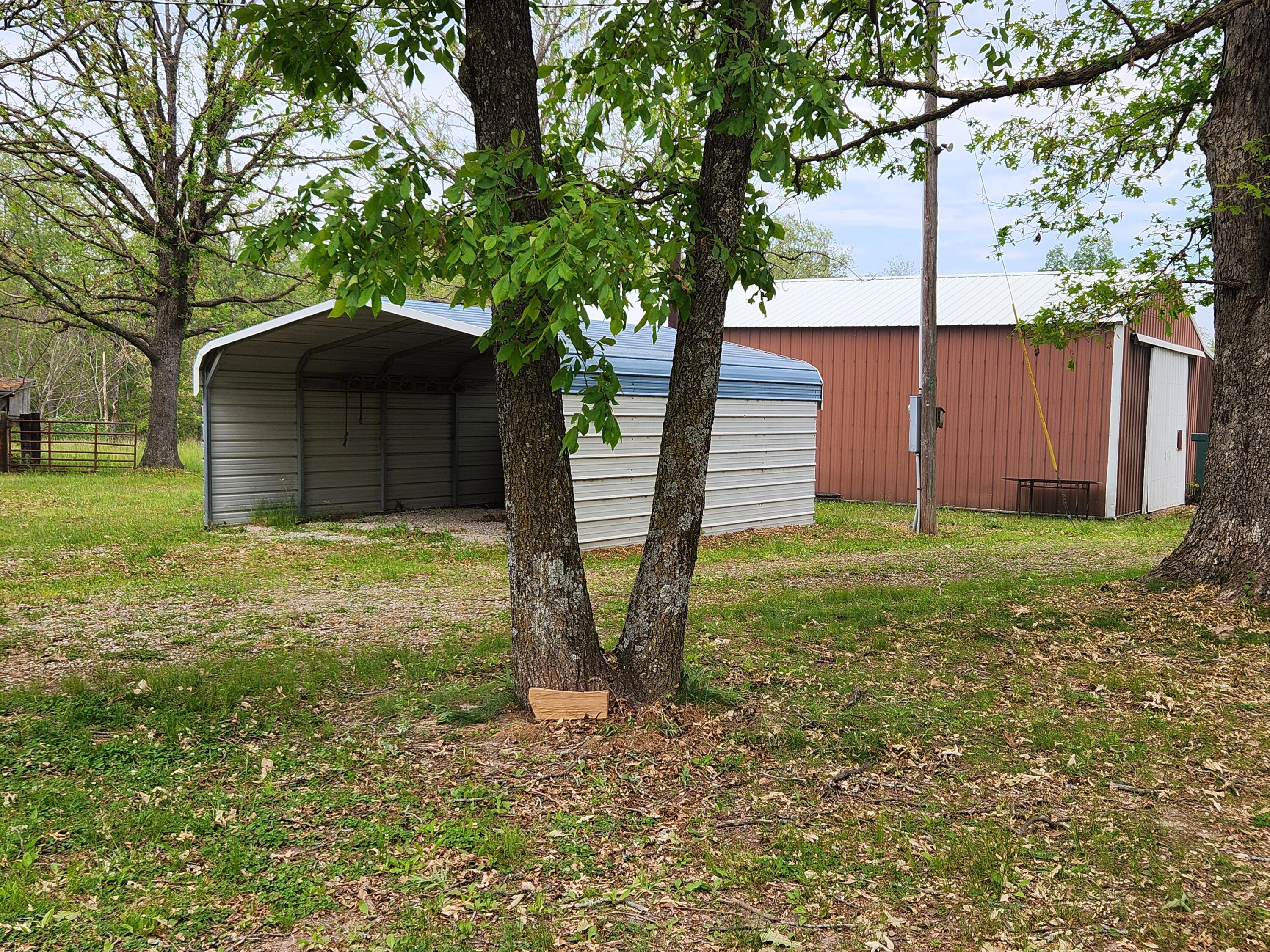 53 Wagon Wheel Road Property Photo 9