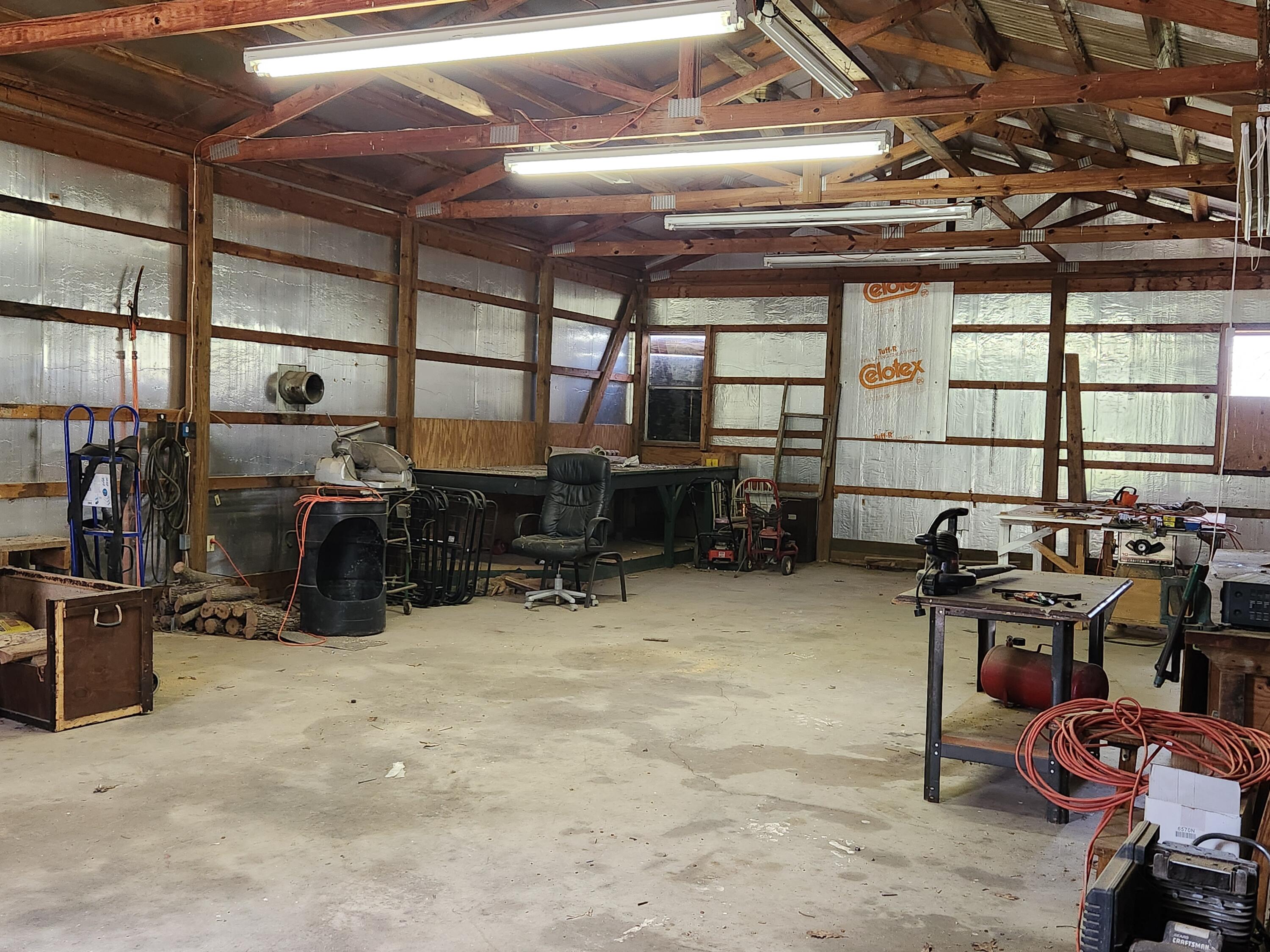 53 Wagon Wheel Road Property Photo 23