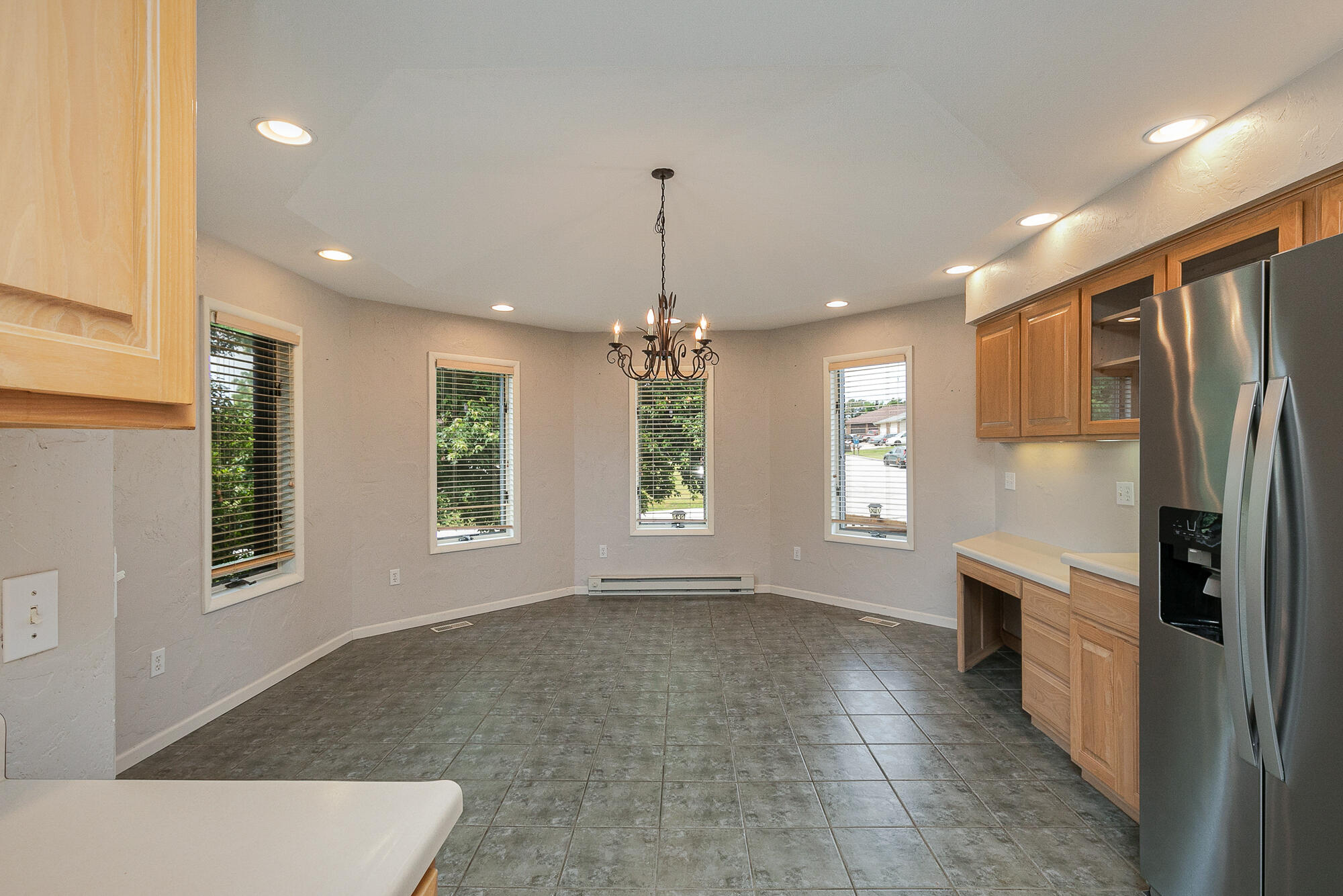 654/656 Pine Ridge Street Property Photo 11