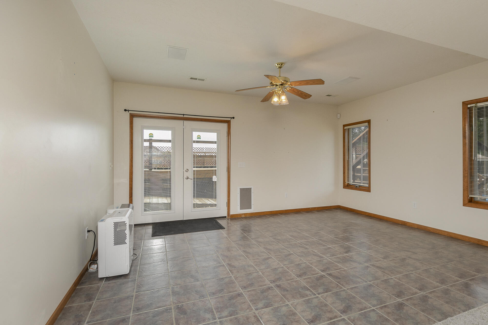 654/656 Pine Ridge Street Property Photo 26