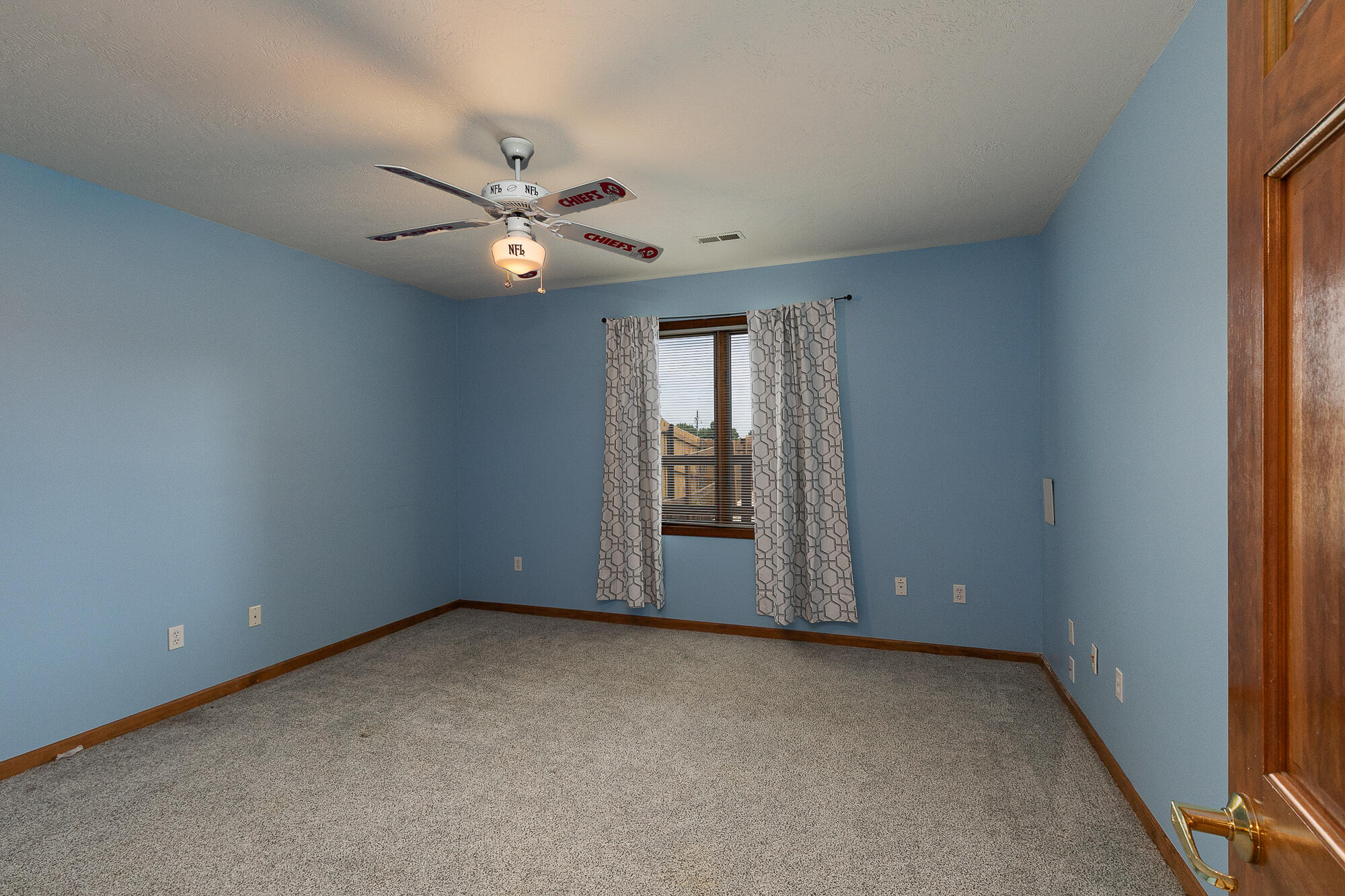 654/656 Pine Ridge Street Property Photo 33
