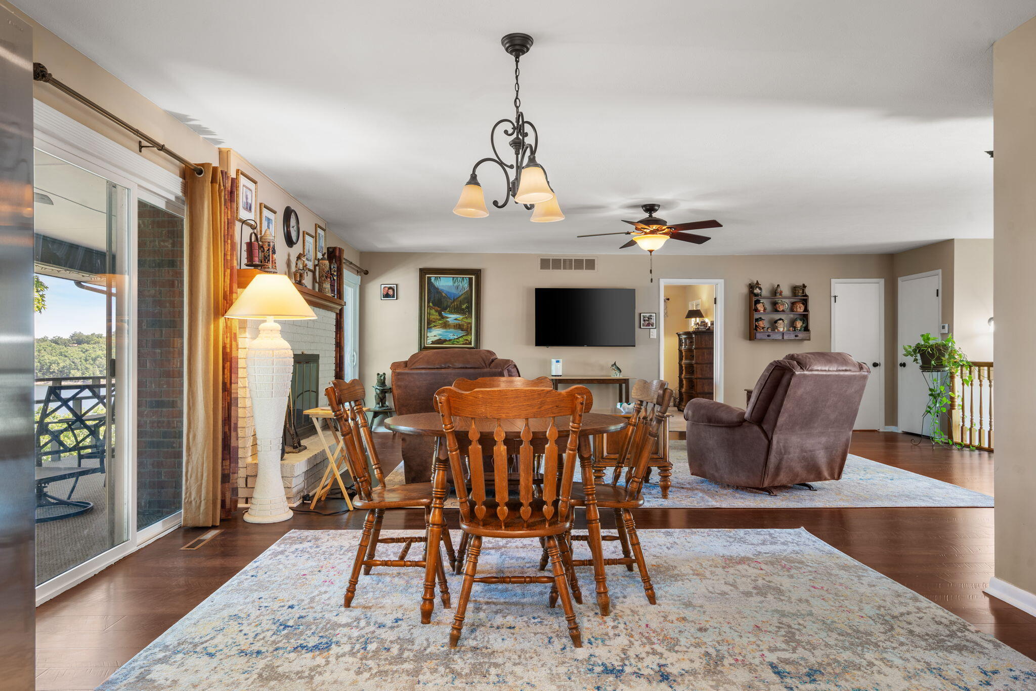9 Bridgeview Drive Property Photo 6
