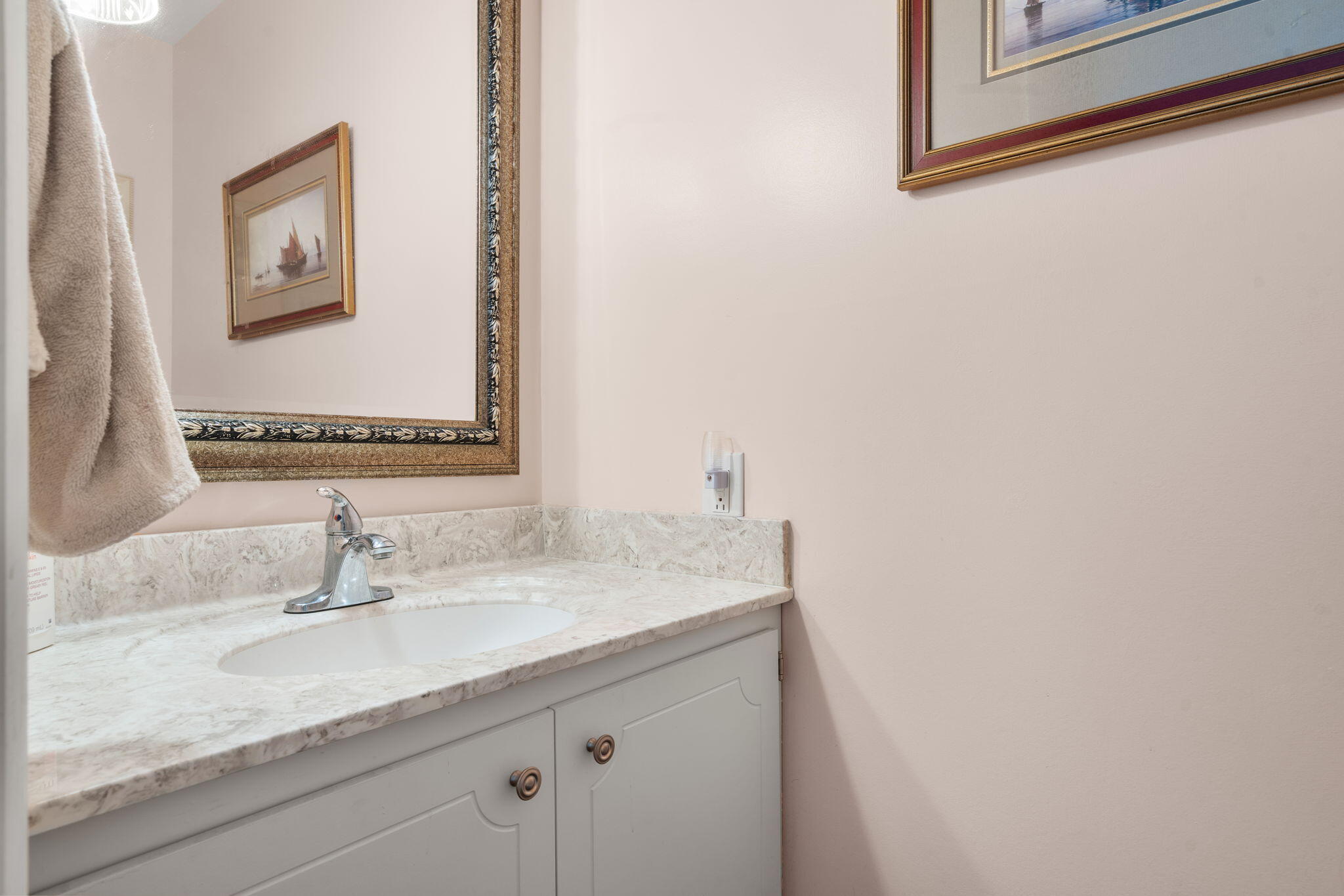 9 Bridgeview Drive Property Photo 11