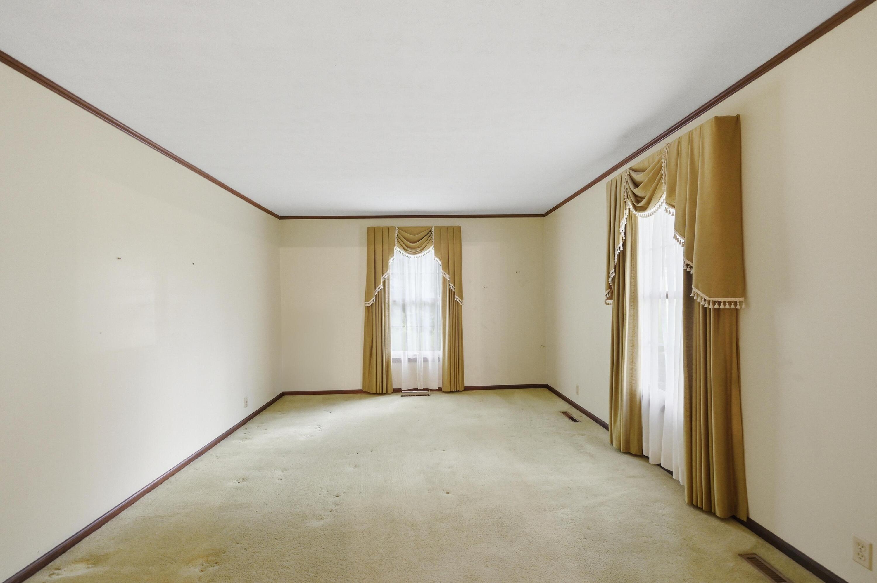 1338 Sheridan Drive Property Photo 6