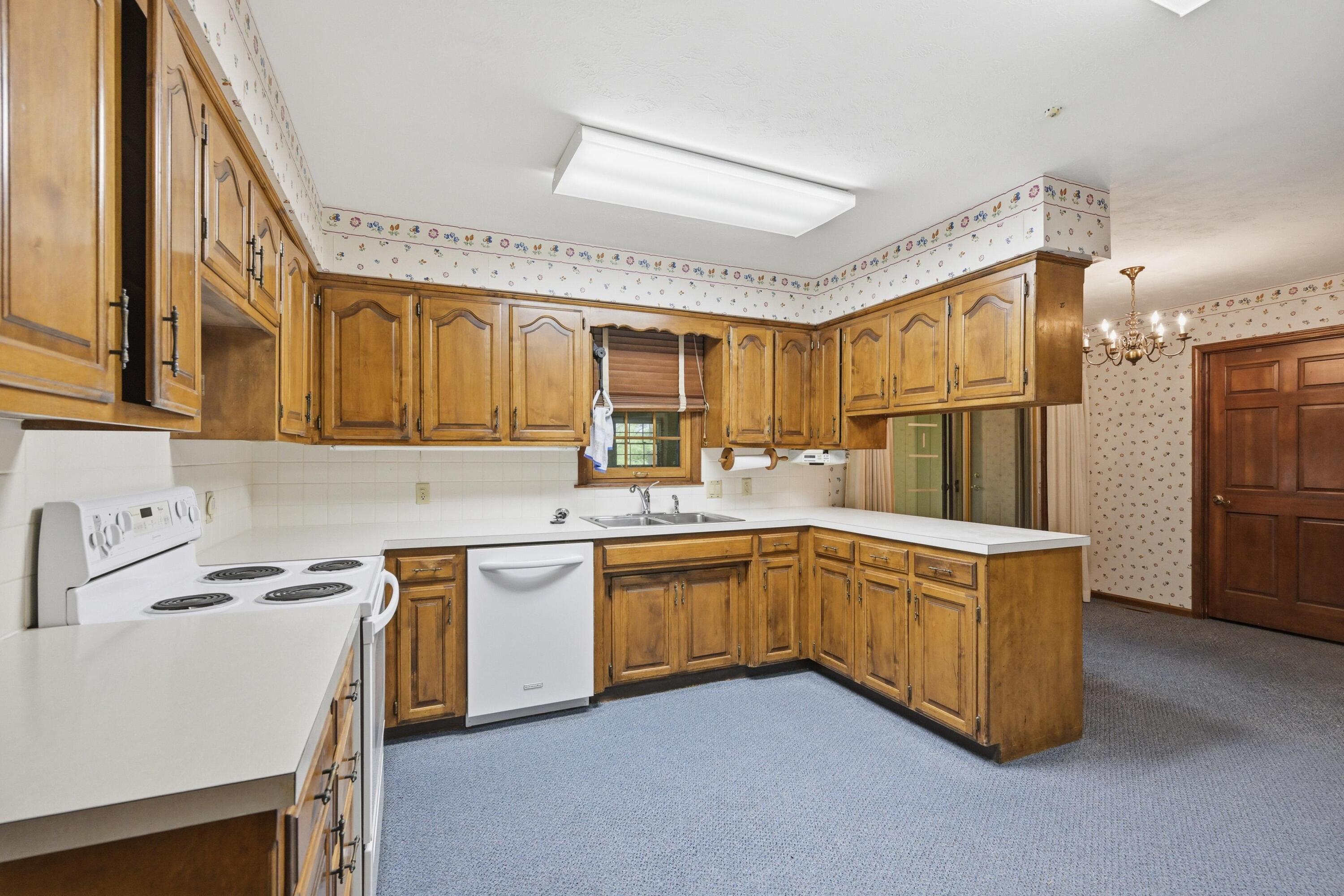 1338 Sheridan Drive Property Photo 11