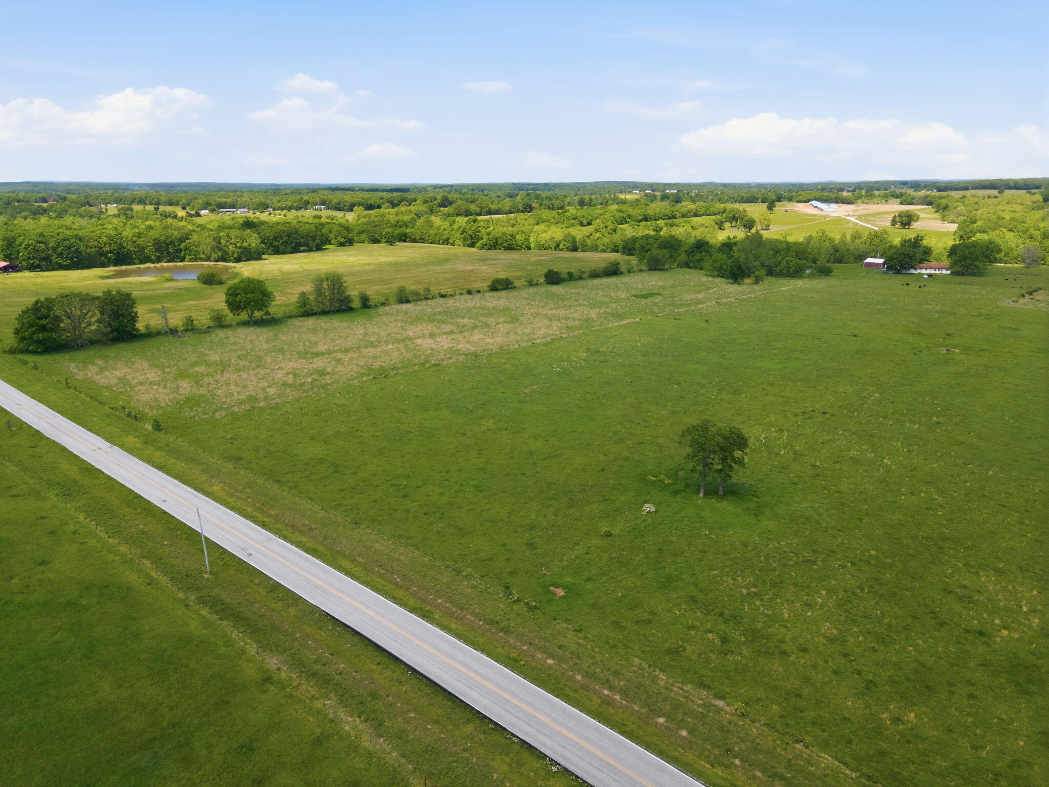 000 South Highway M Property Photo 5