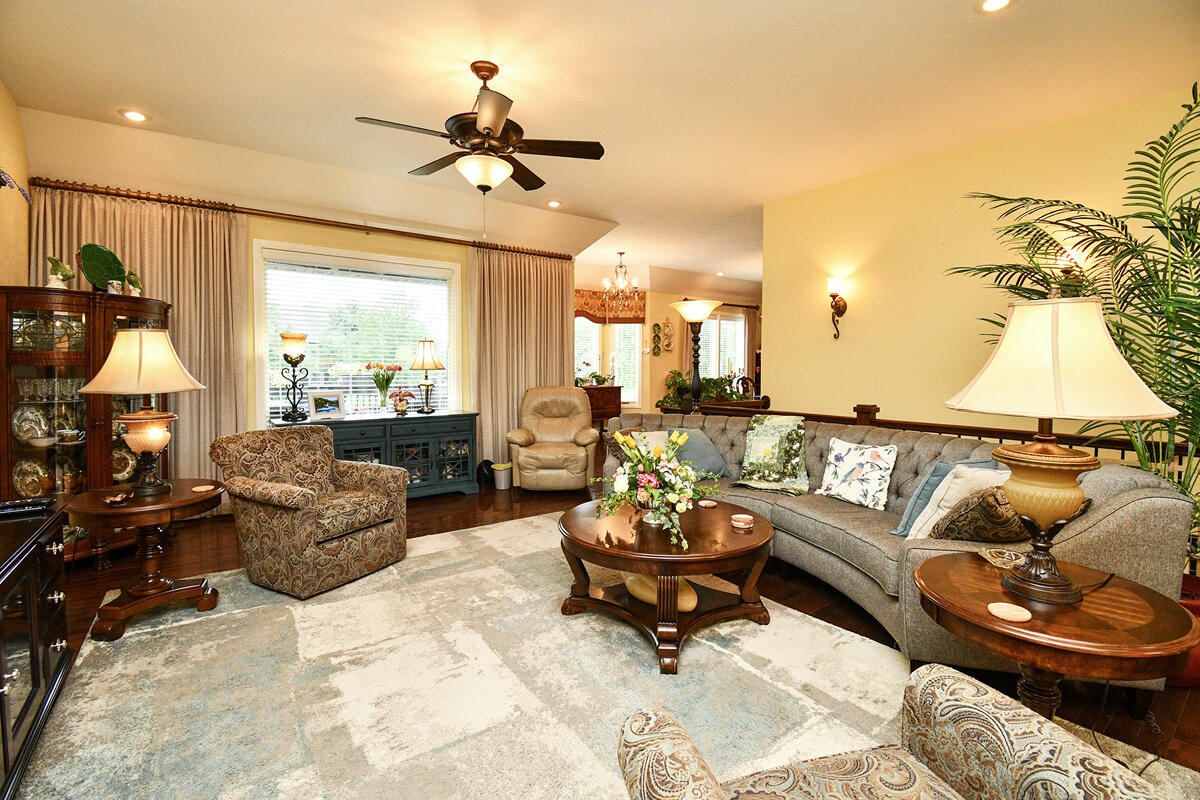 1402 North Rockingham Avenue Property Photo 6