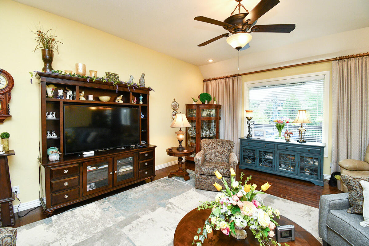 1402 North Rockingham Avenue Property Photo 7