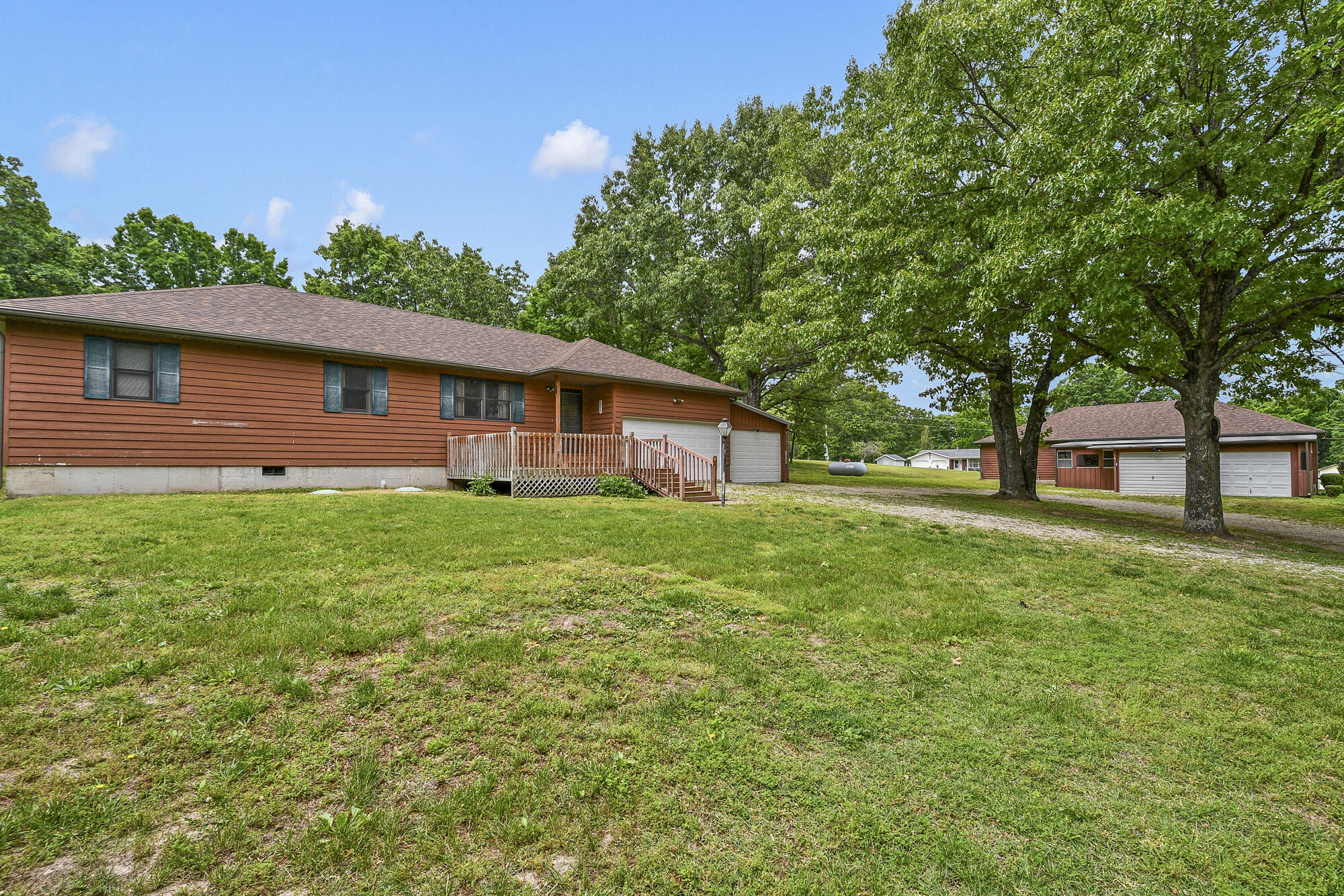1194 State Highway Dd Property Photo 5