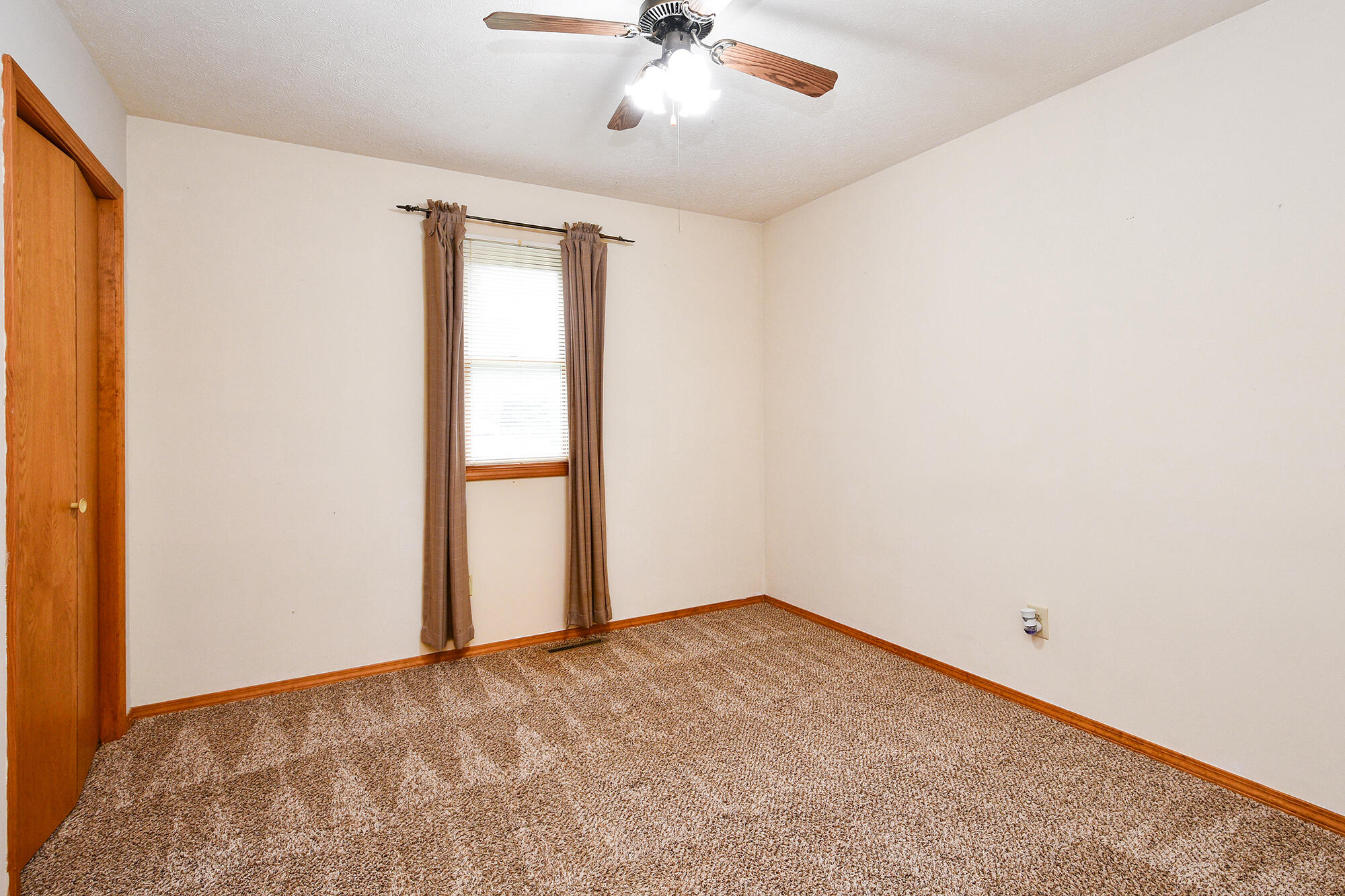 1194 State Highway Dd Property Photo 27