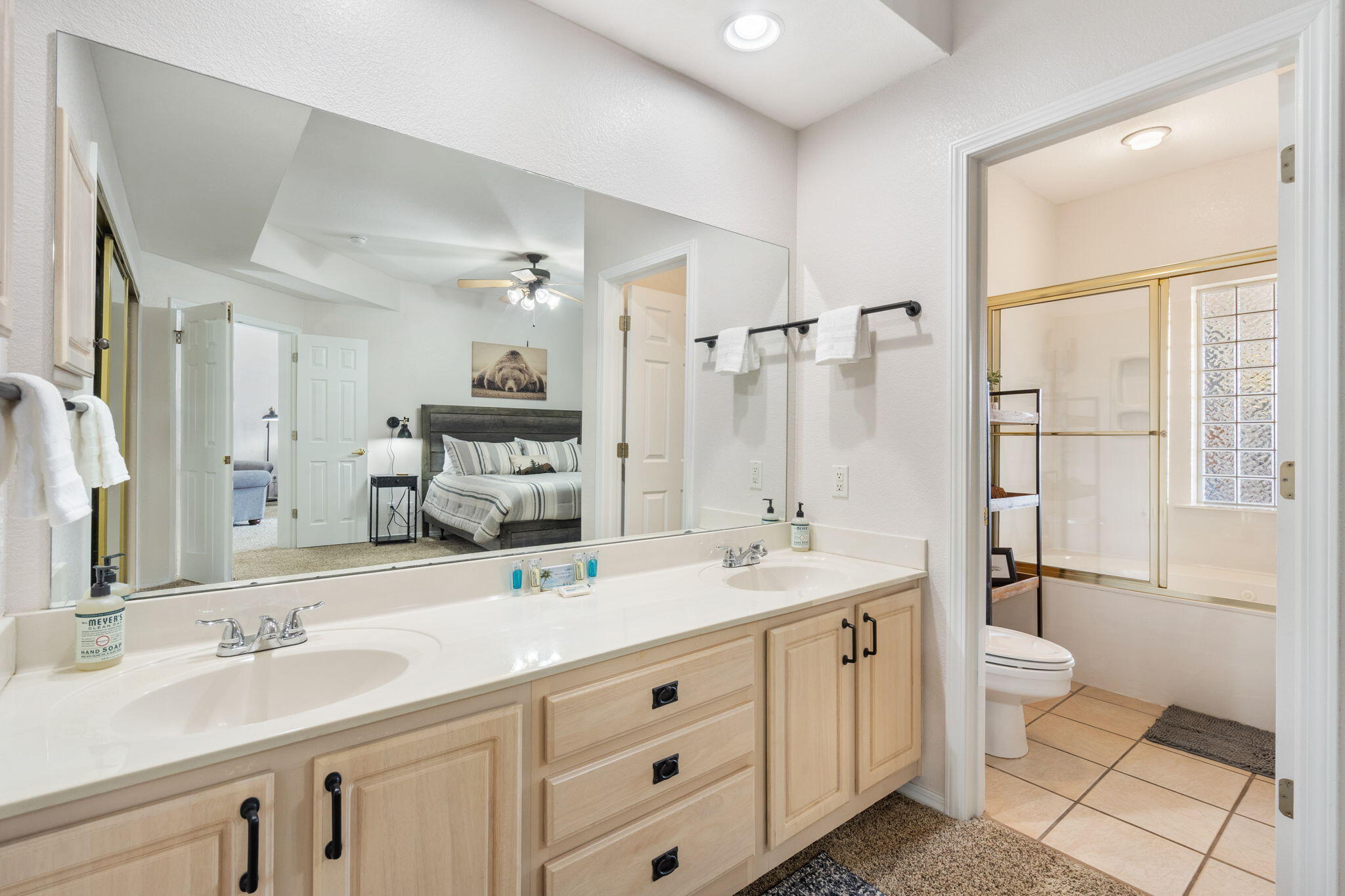 300 Glory Road 2 Property Photo 12