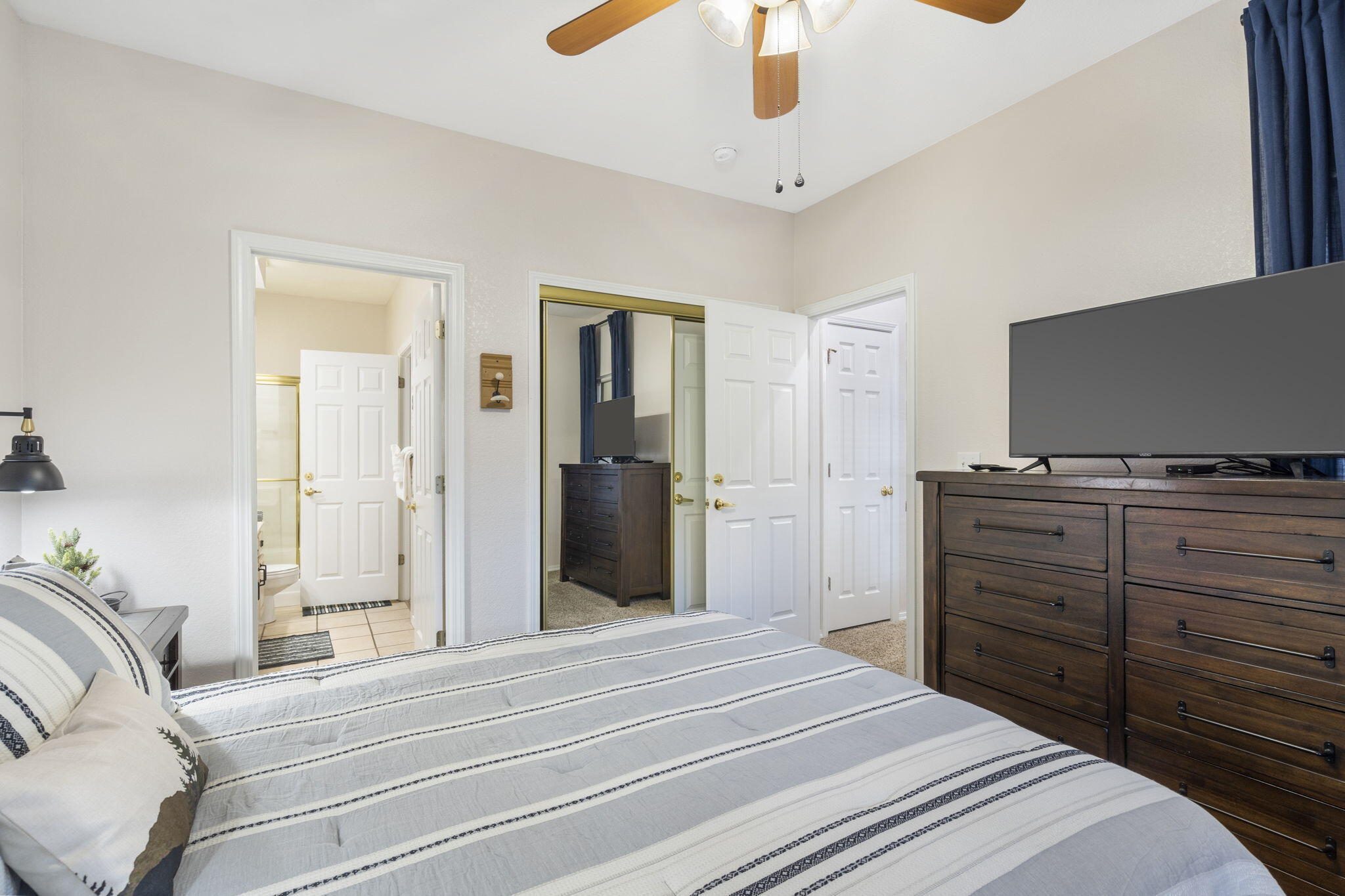 300 Glory Road 2 Property Photo 15