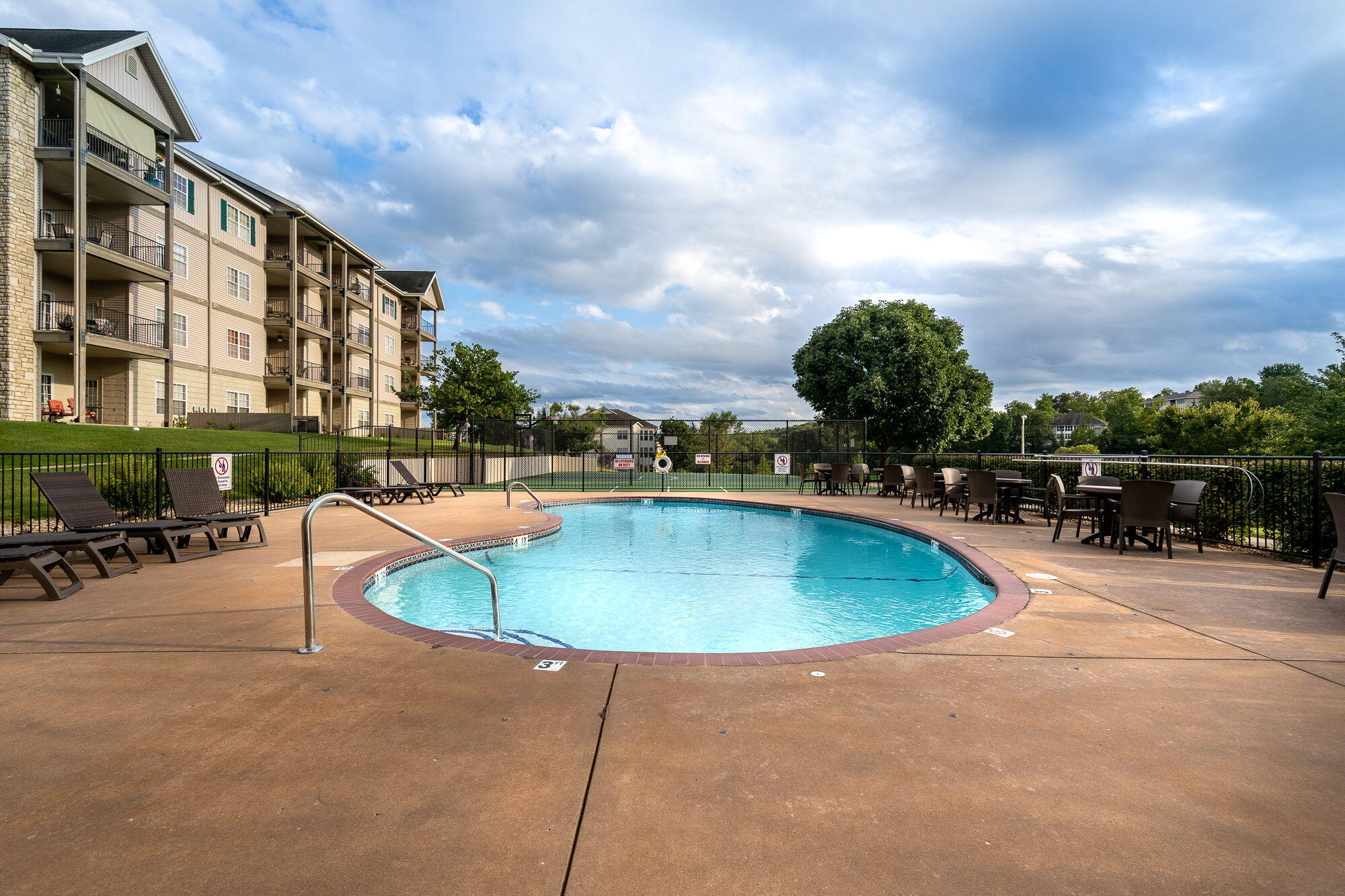 300 Glory Road 2 Property Photo 33