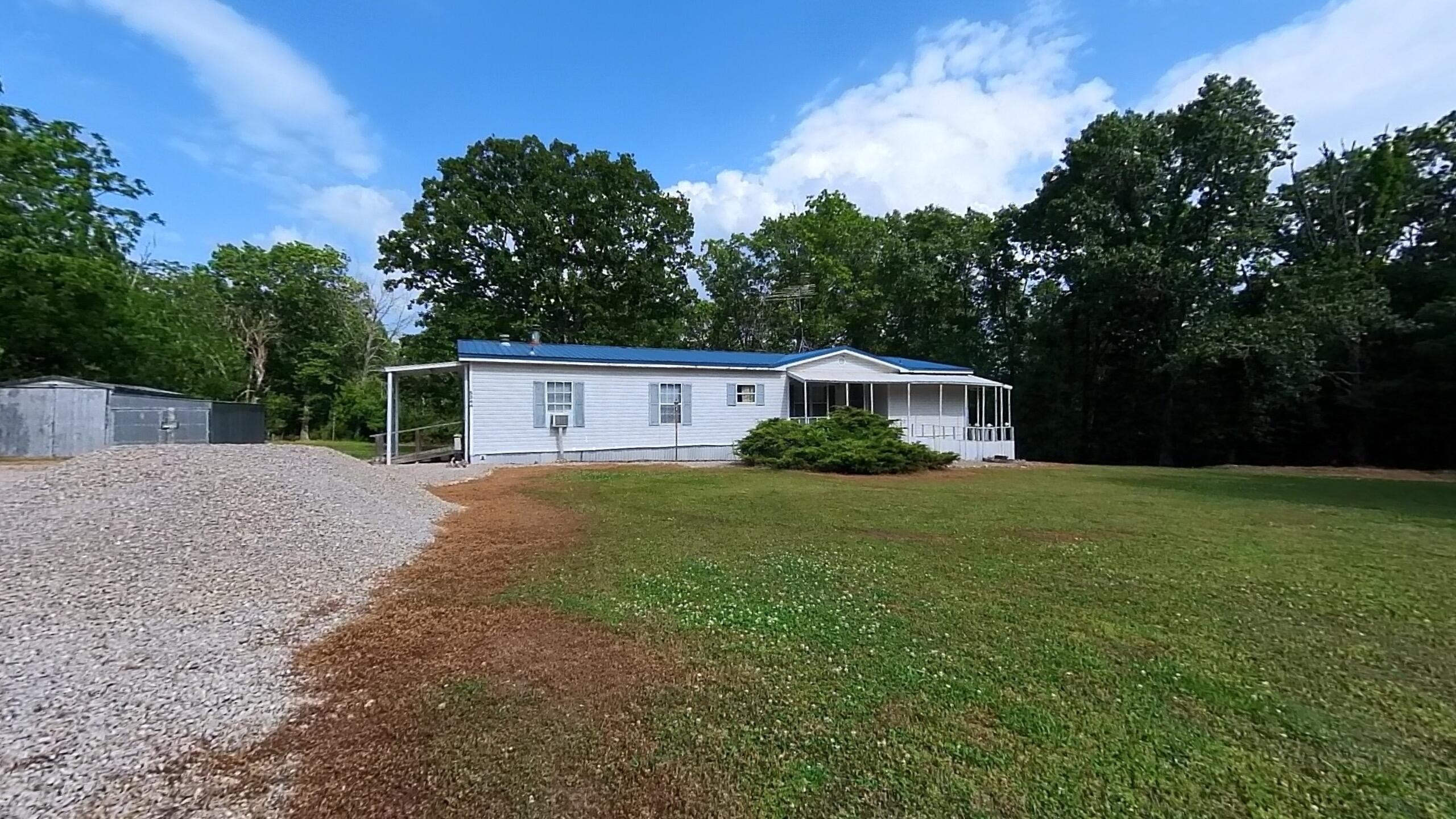 5364 County Road 3810 Property Photo 1
