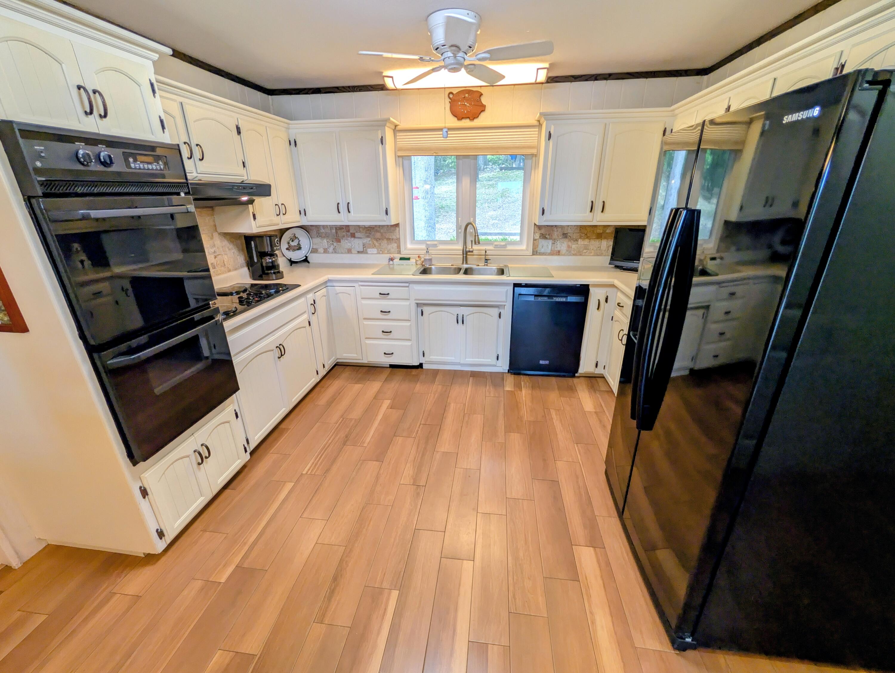 46 Acoma Drive Property Photo 20
