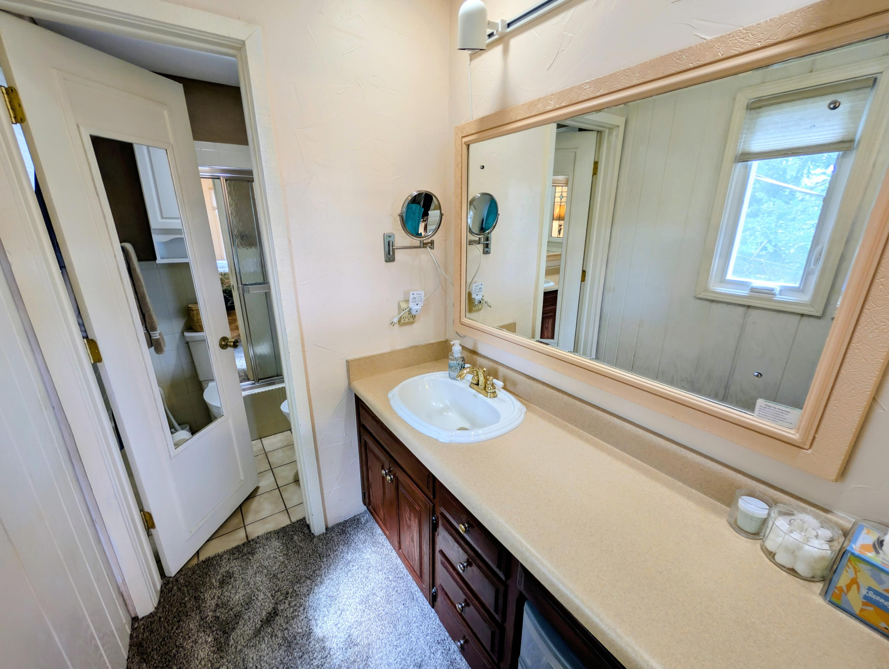 46 Acoma Drive Property Photo 40