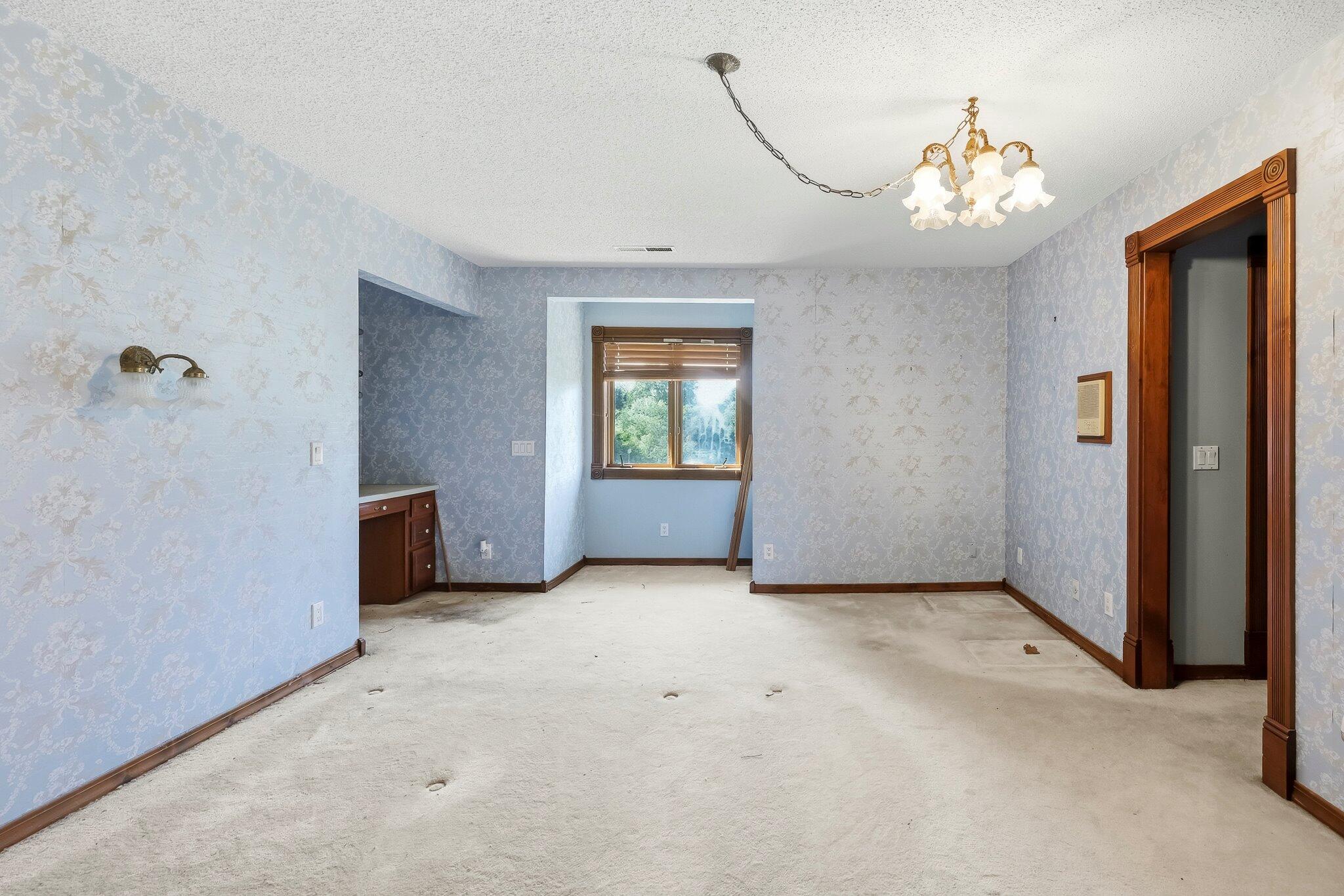 2552 South Skyline Drive Property Photo 28