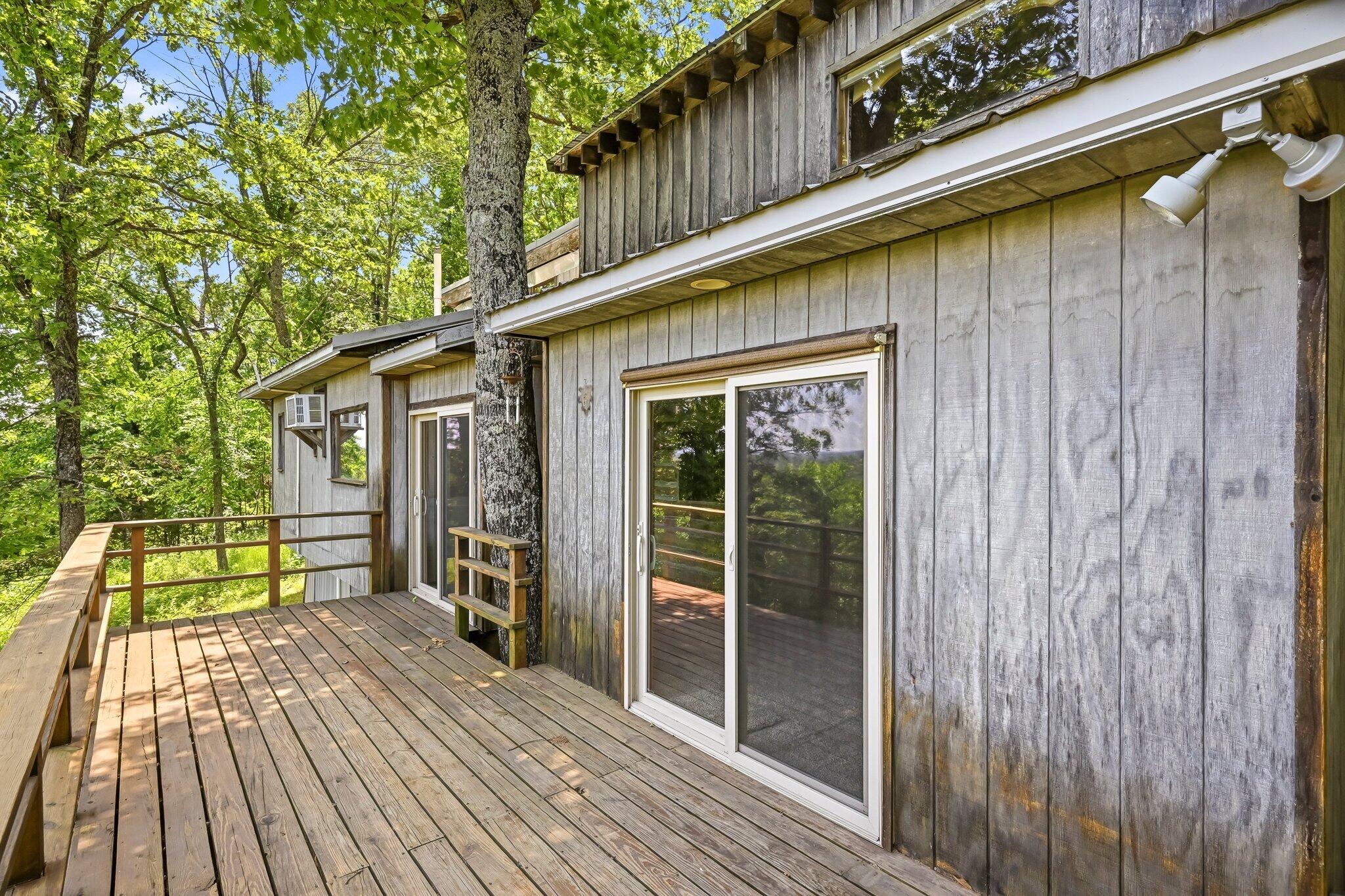21006 State Highway E Property Photo 26