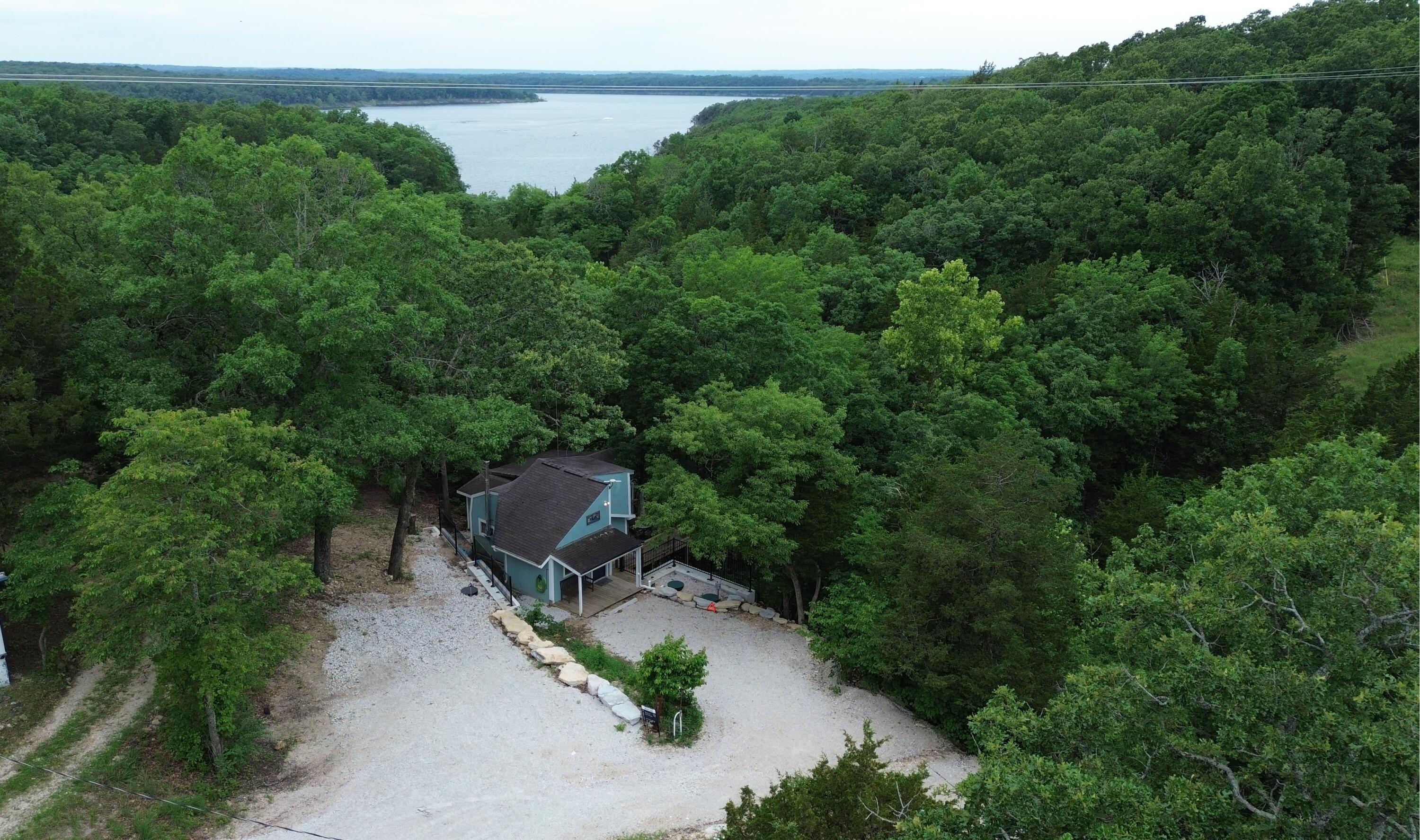 22674 Forest Lane Property Photo 2