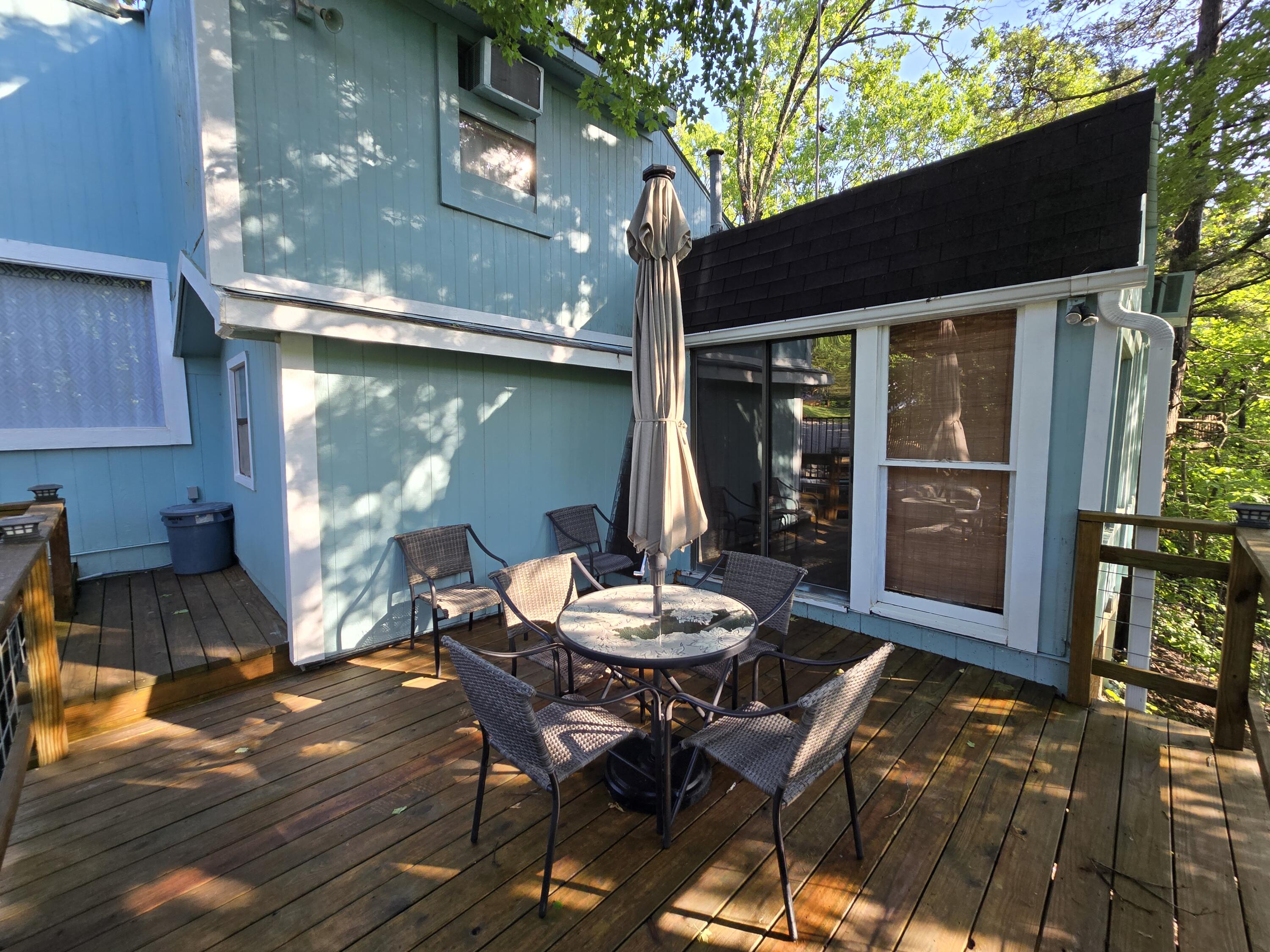 22674 Forest Lane Property Photo 4