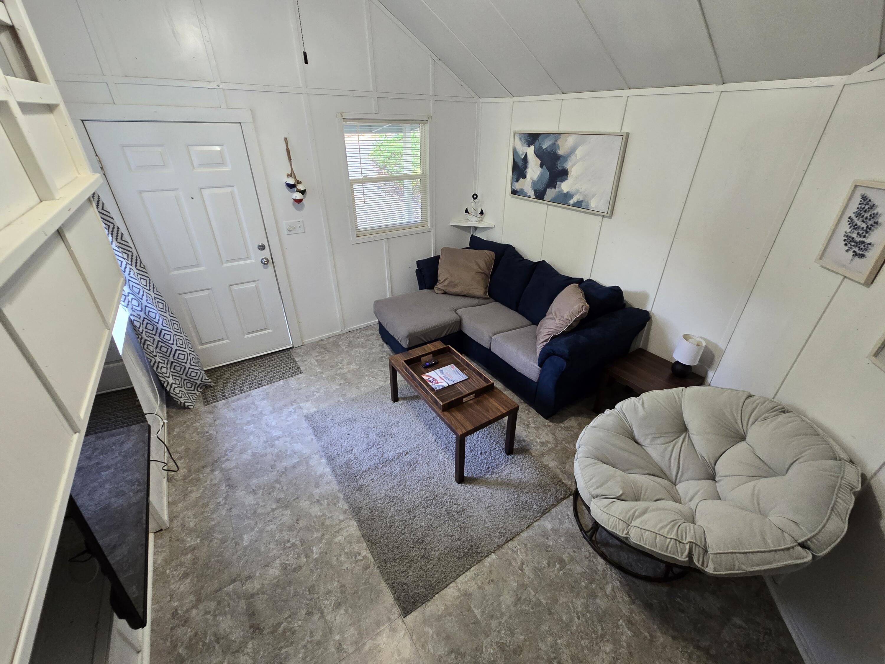 22674 Forest Lane Property Photo 17