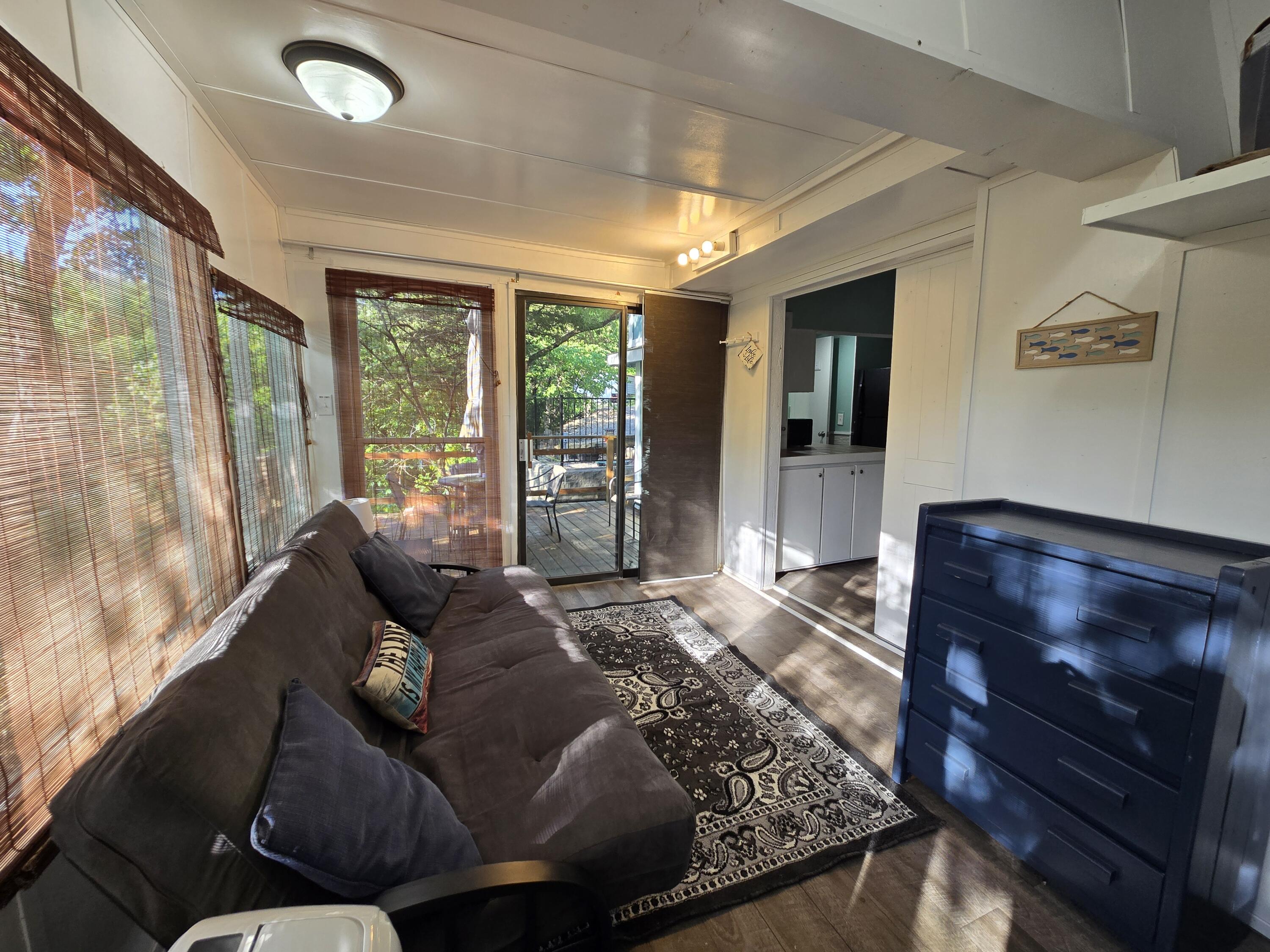 22674 Forest Lane Property Photo 21