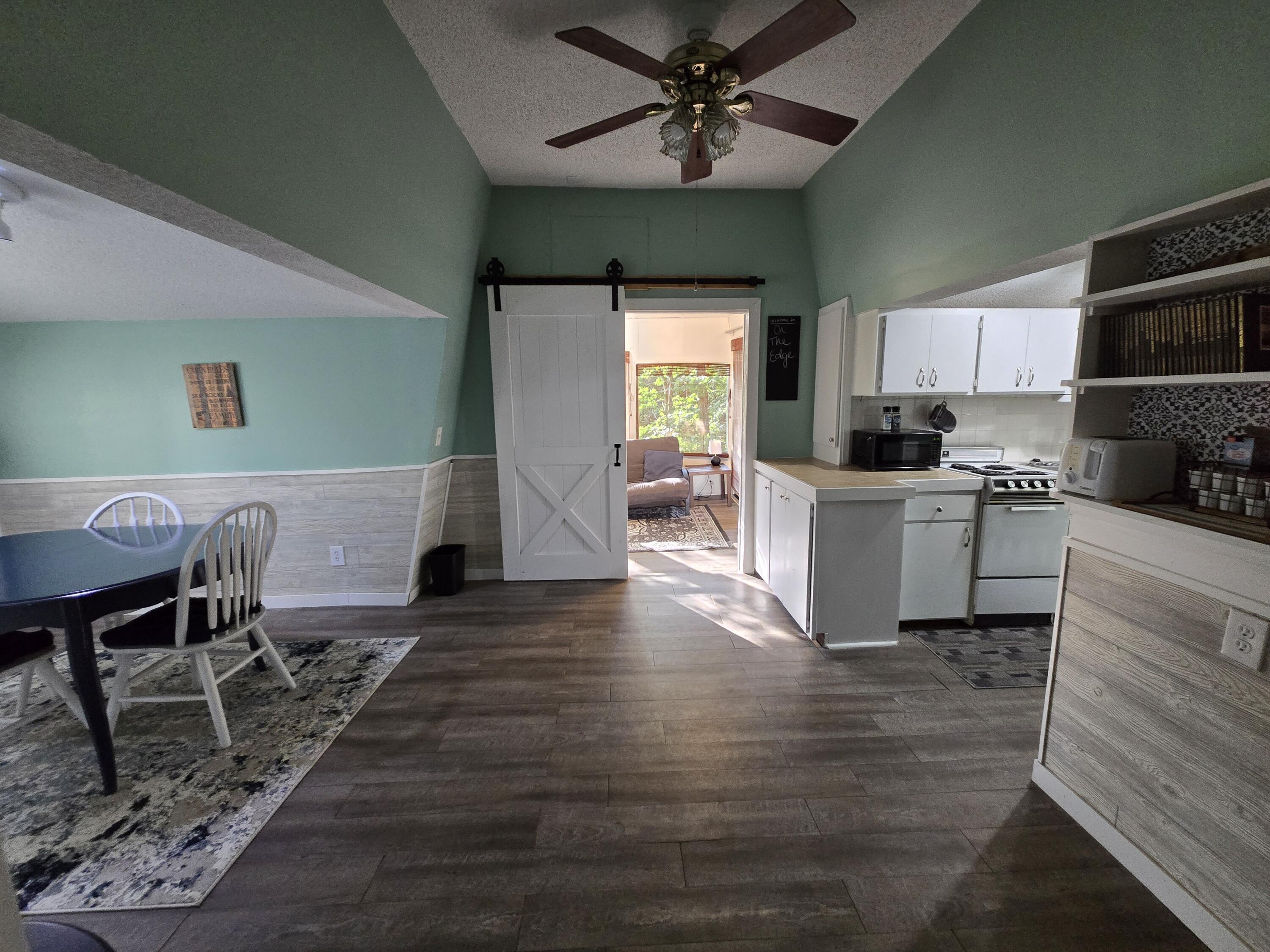 22674 Forest Lane Property Photo 23