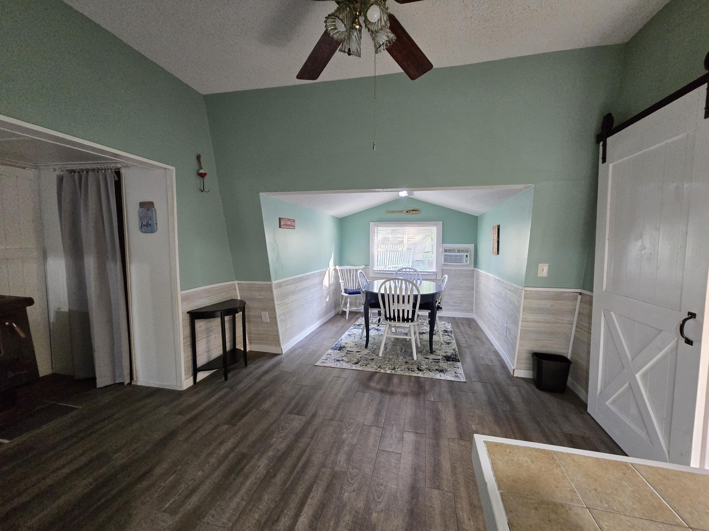 22674 Forest Lane Property Photo 26