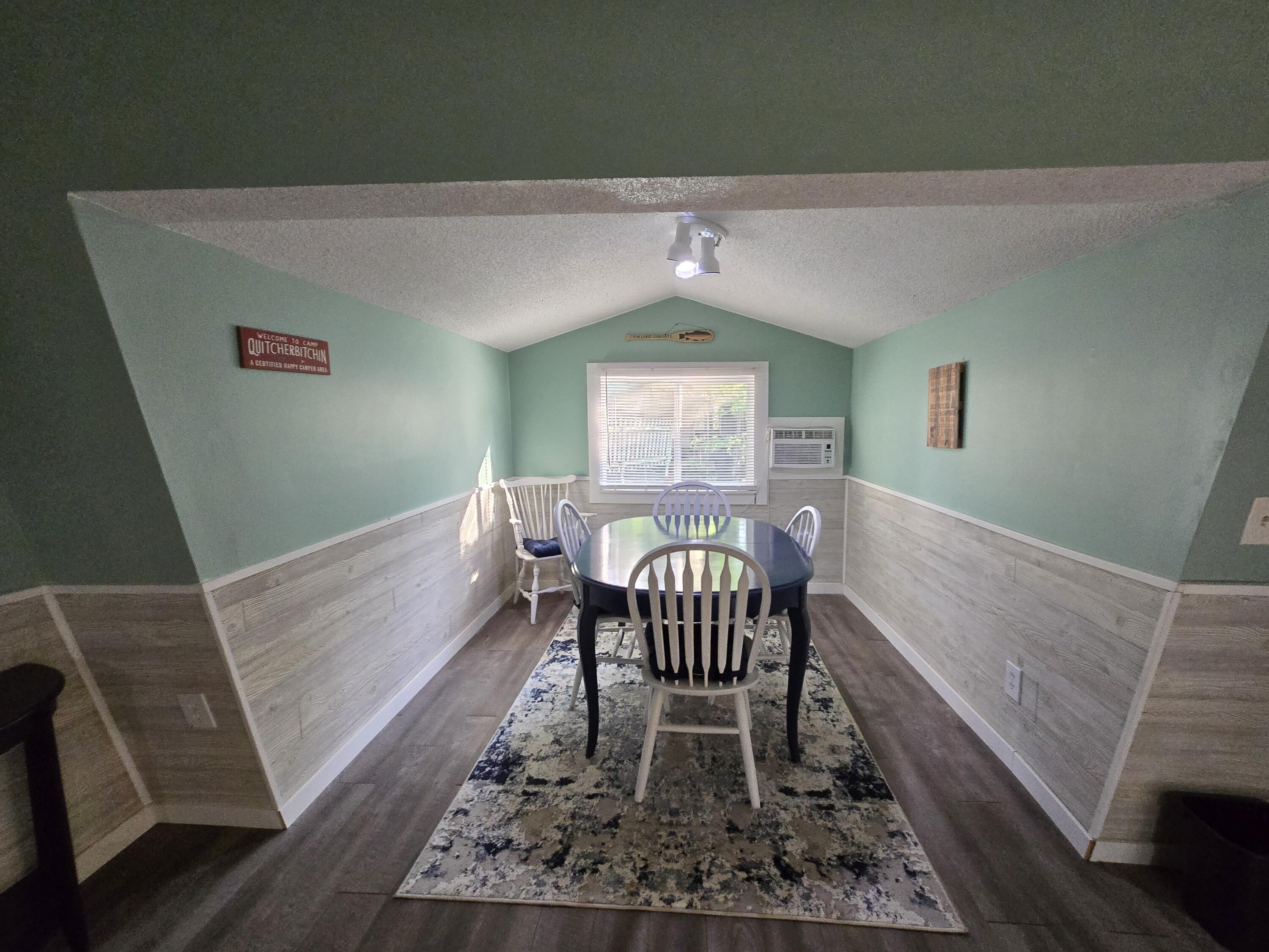 22674 Forest Lane Property Photo 28