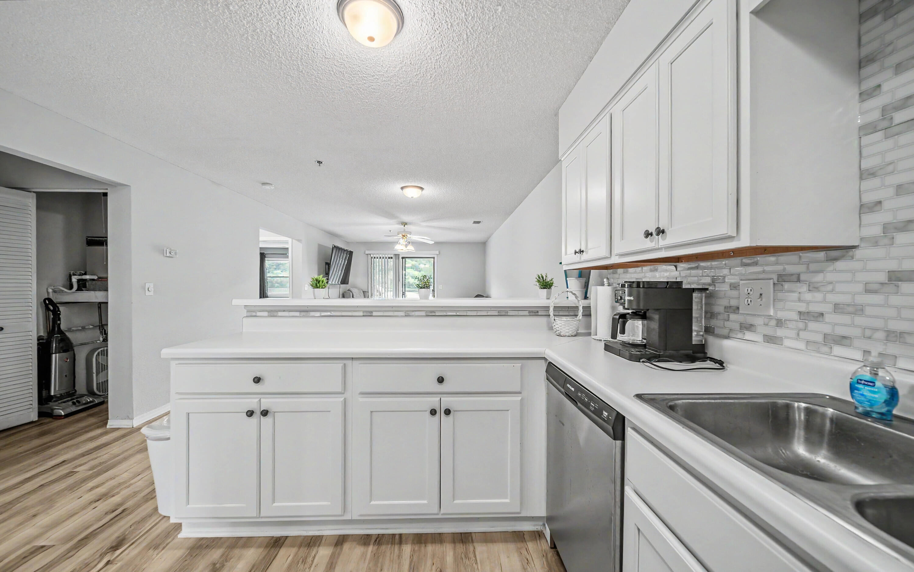2529 State Highway 176 Apt C2 Property Photo 17
