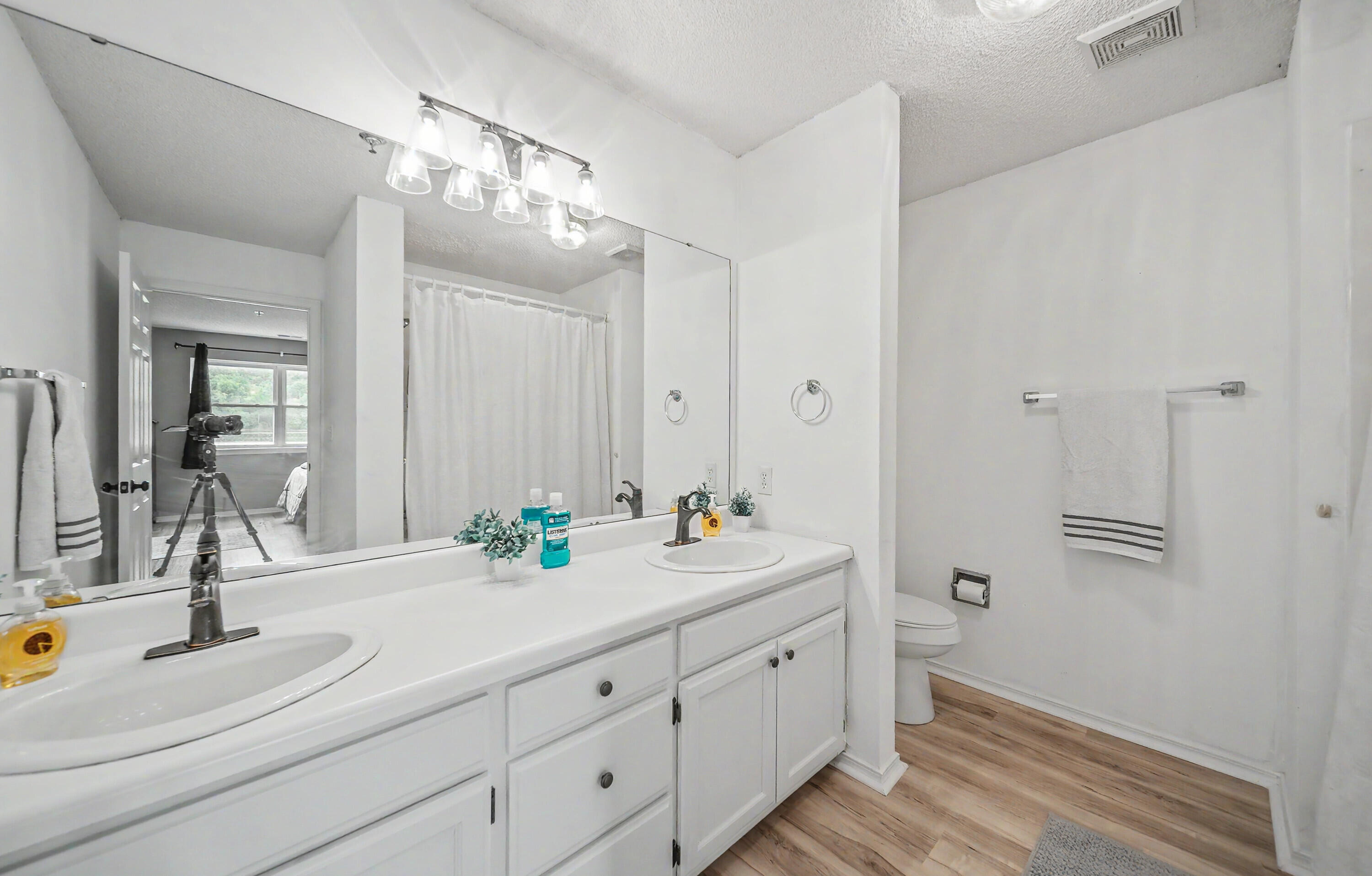 2529 State Highway 176 Apt C2 Property Photo 23
