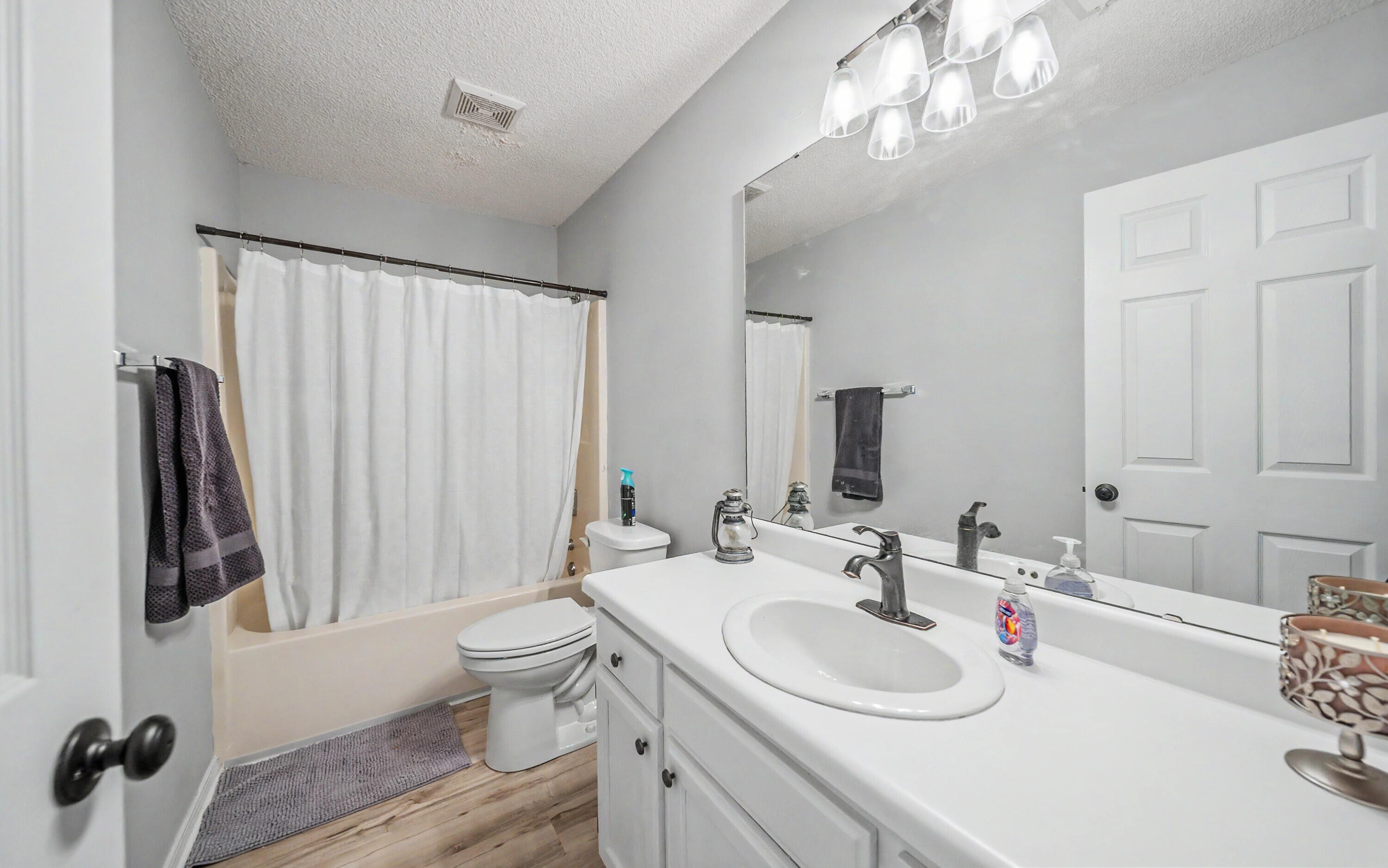 2529 State Highway 176 Apt C2 Property Photo 27