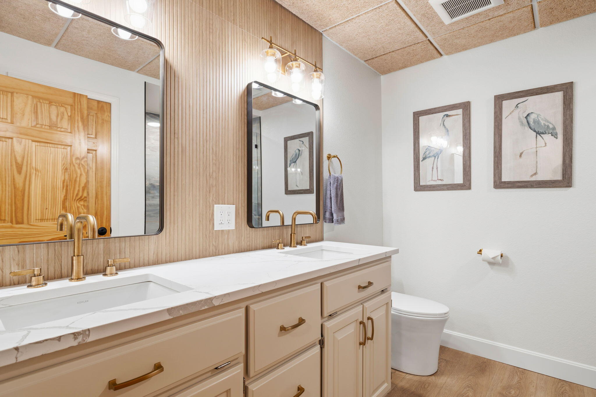 244 Thomas Lane Property Photo 70