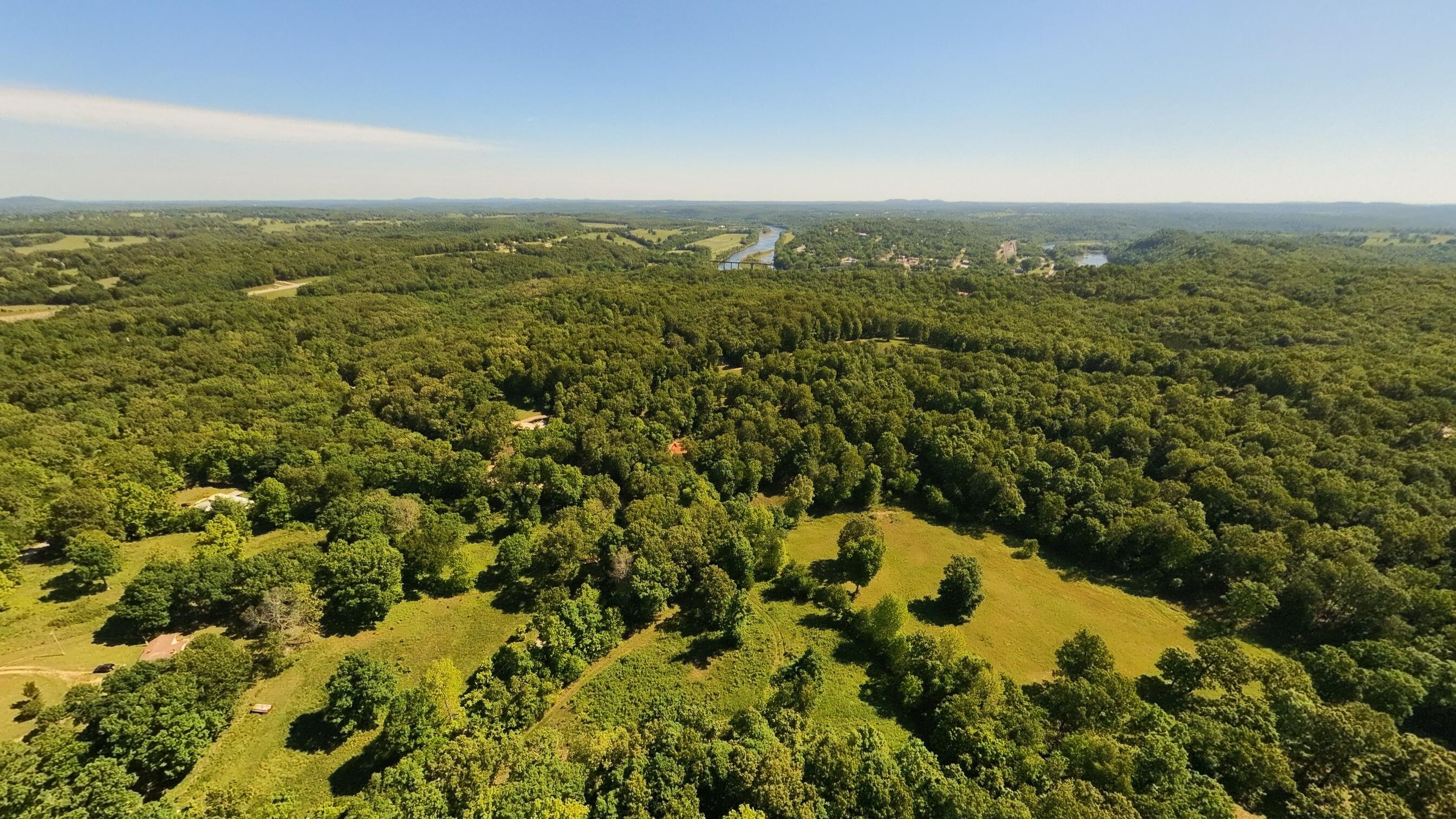 910 Marion County 7097 Property Photo 24