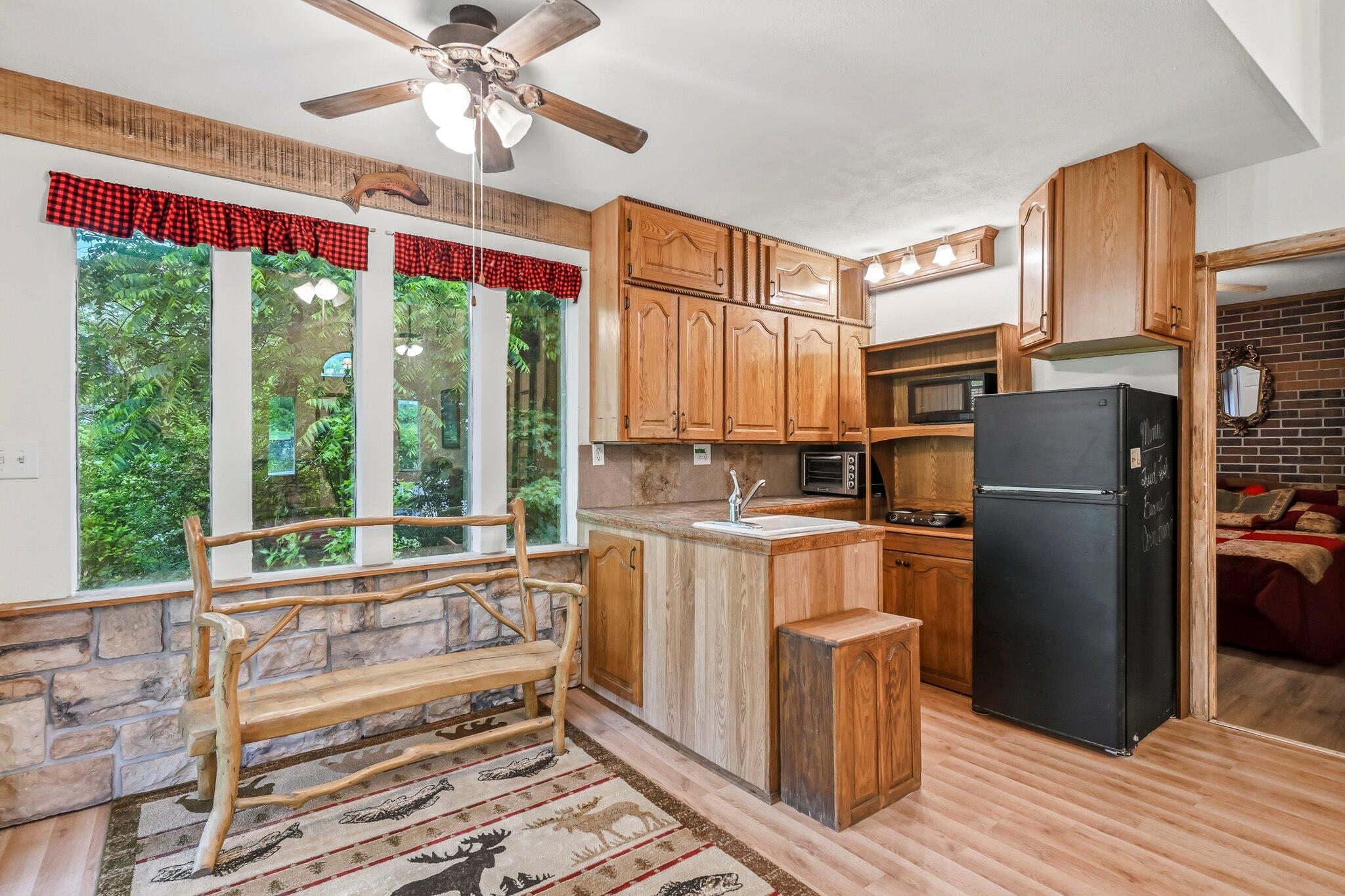 121 Cedar Street Property Photo 8