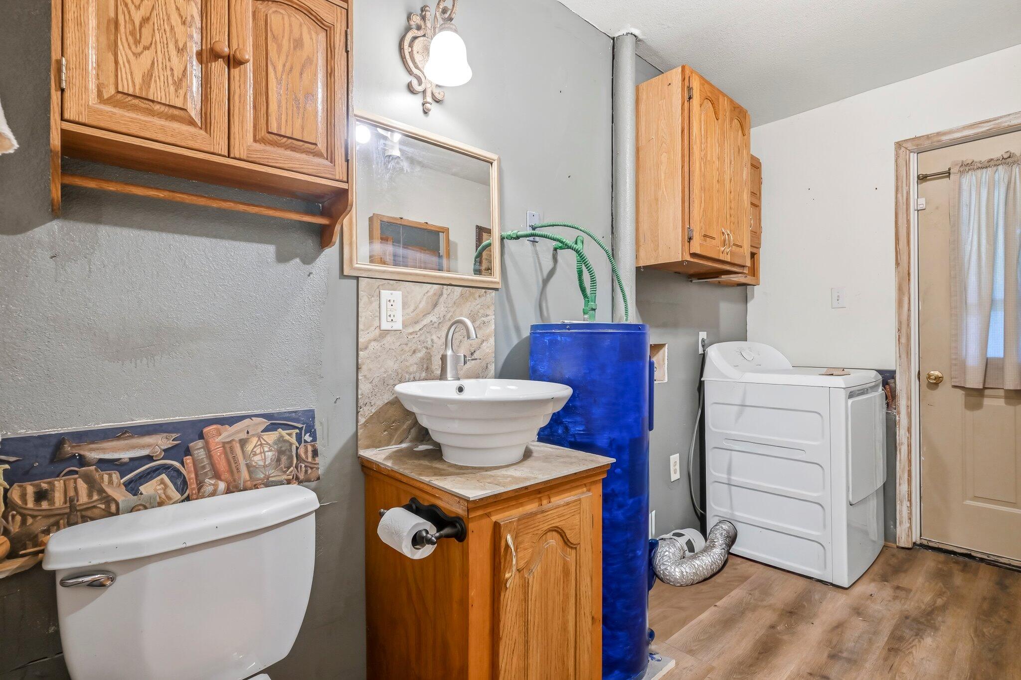 121 Cedar Street Property Photo 12