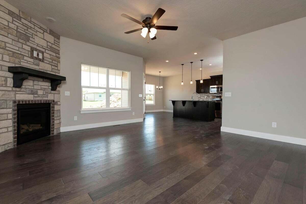 4078 Ivy Lane Property Photo 4