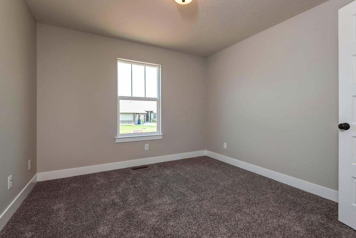 4078 Ivy Lane Property Photo 19