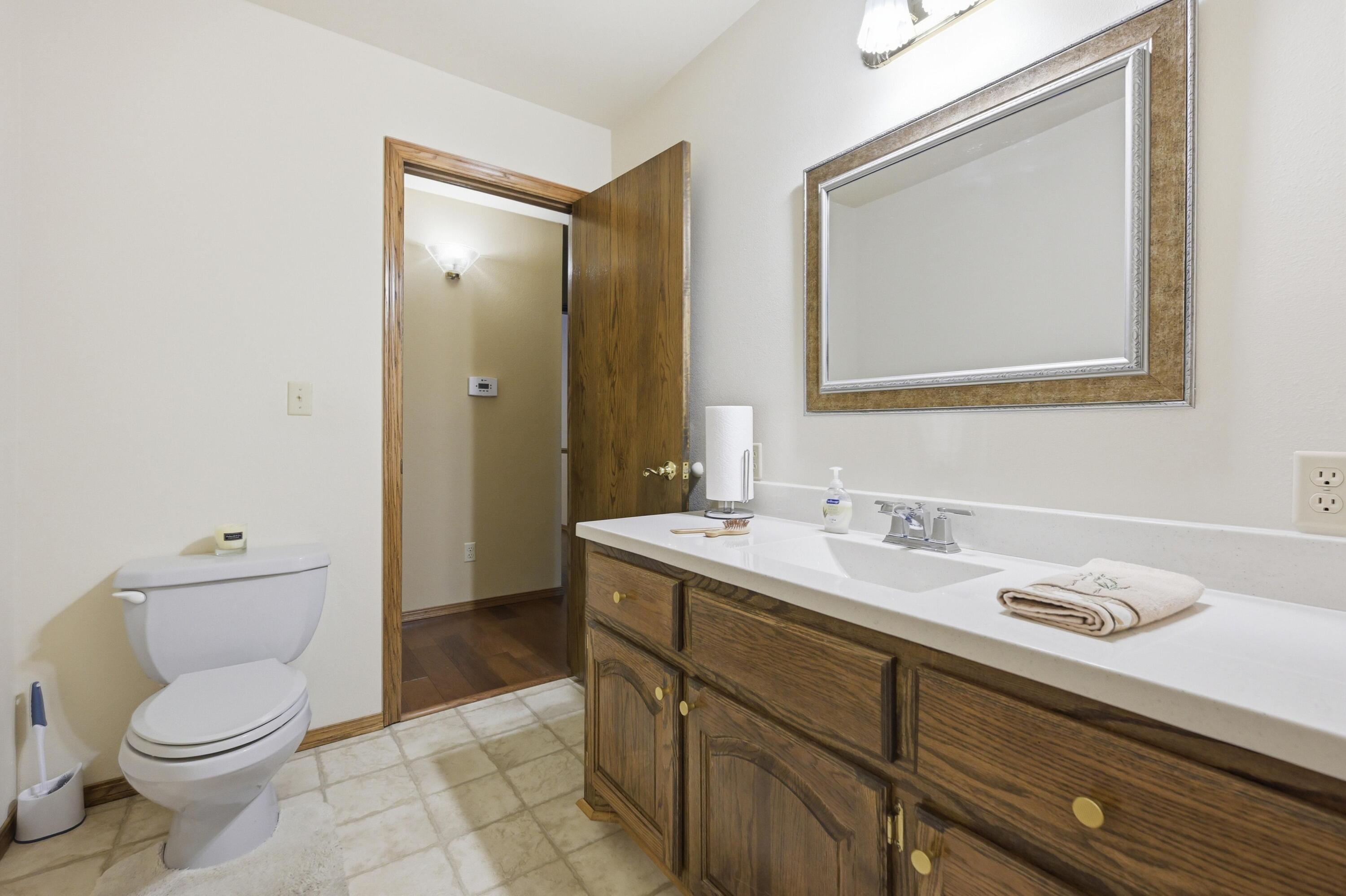 905 Macy Drive Property Photo 24