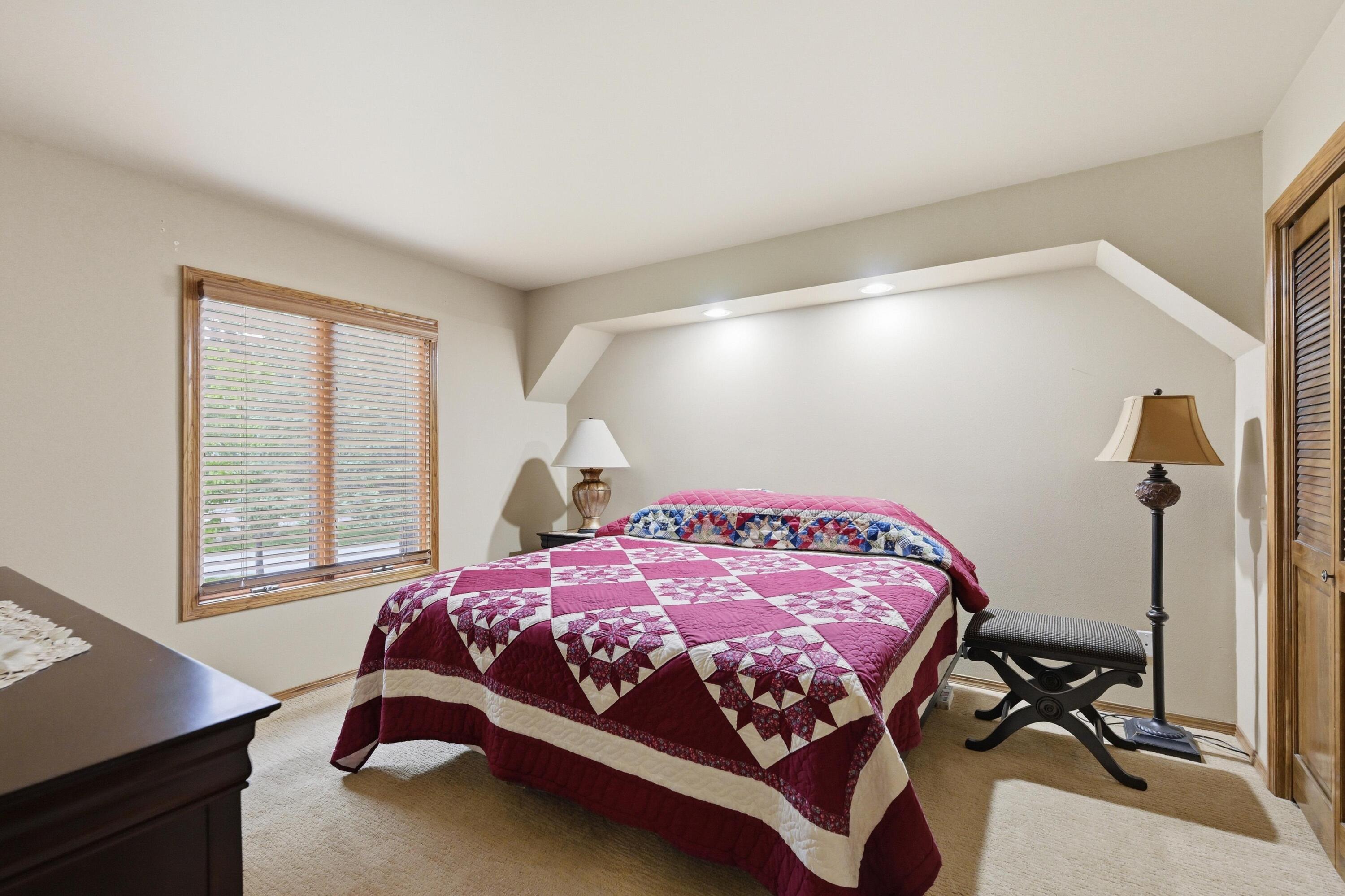 905 Macy Drive Property Photo 27