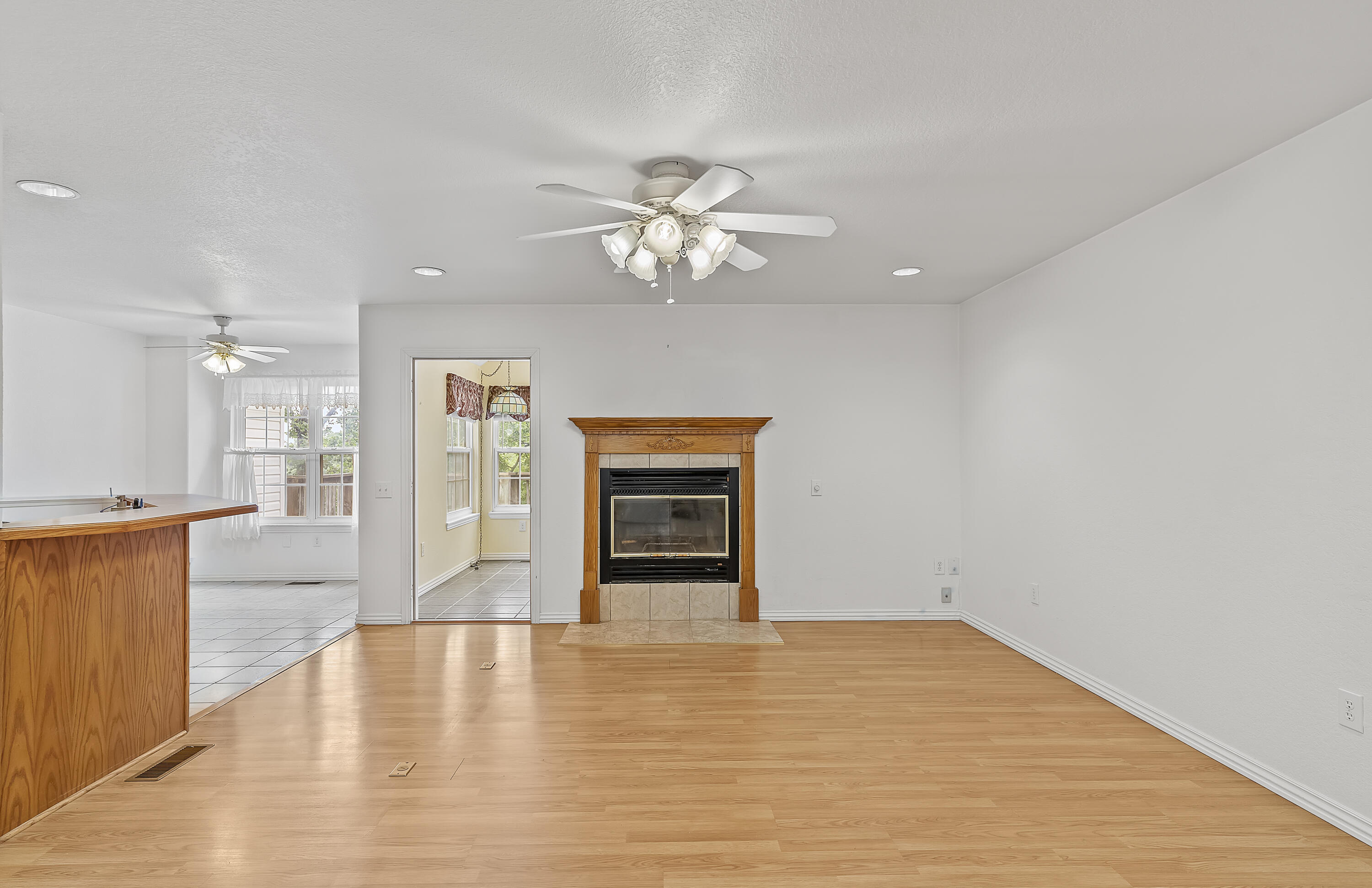 52 Crown Drive Property Photo 3
