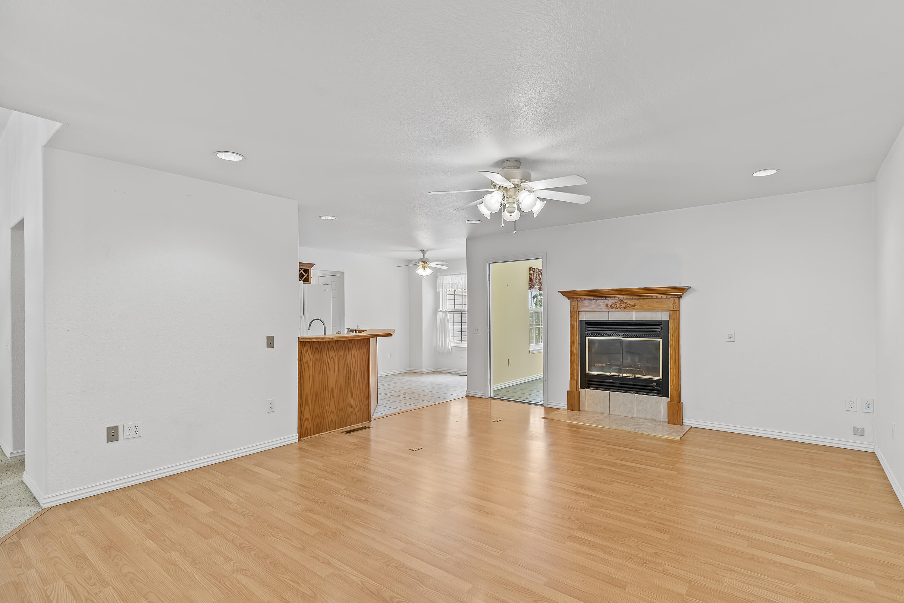 52 Crown Drive Property Photo 8