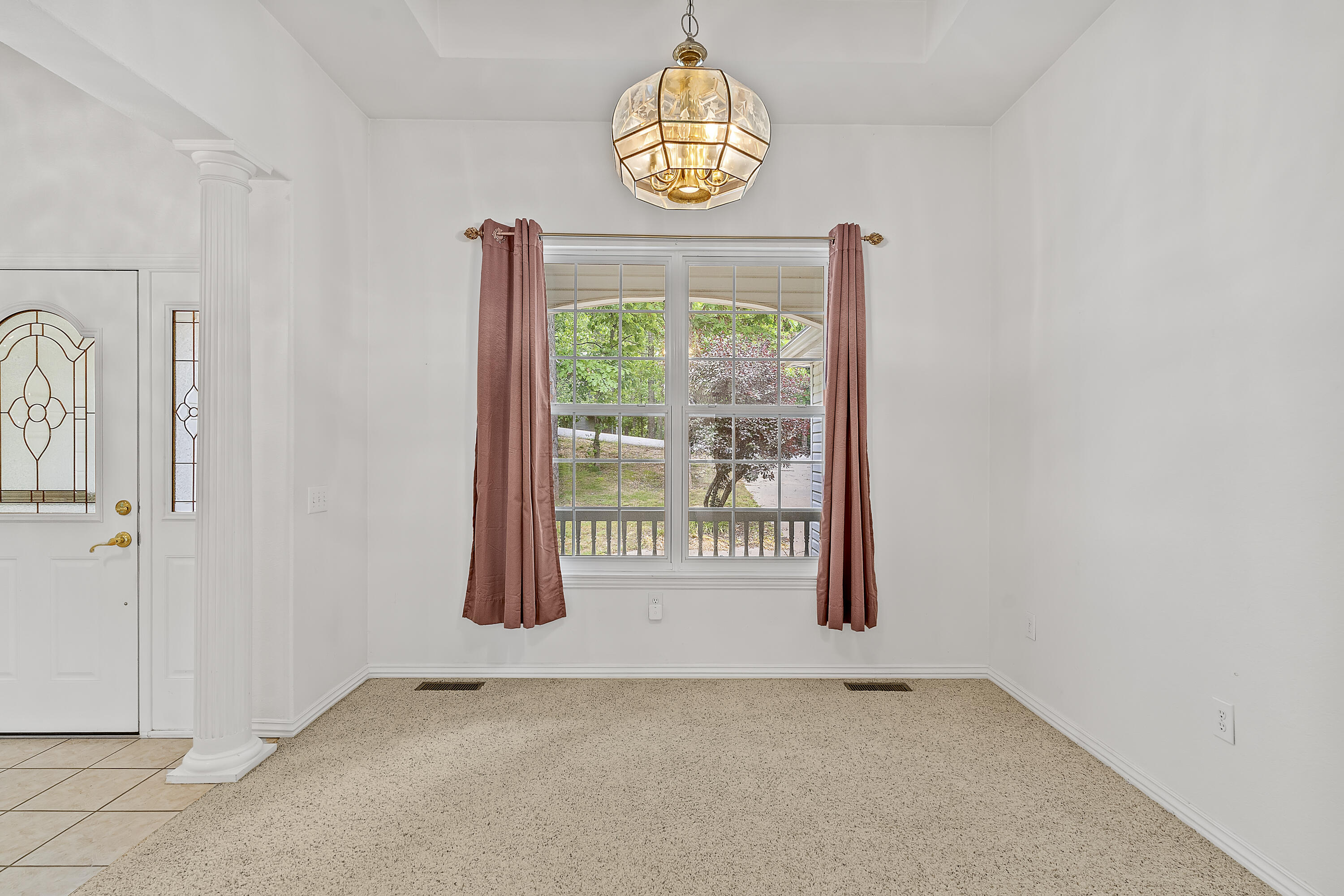 52 Crown Drive Property Photo 11