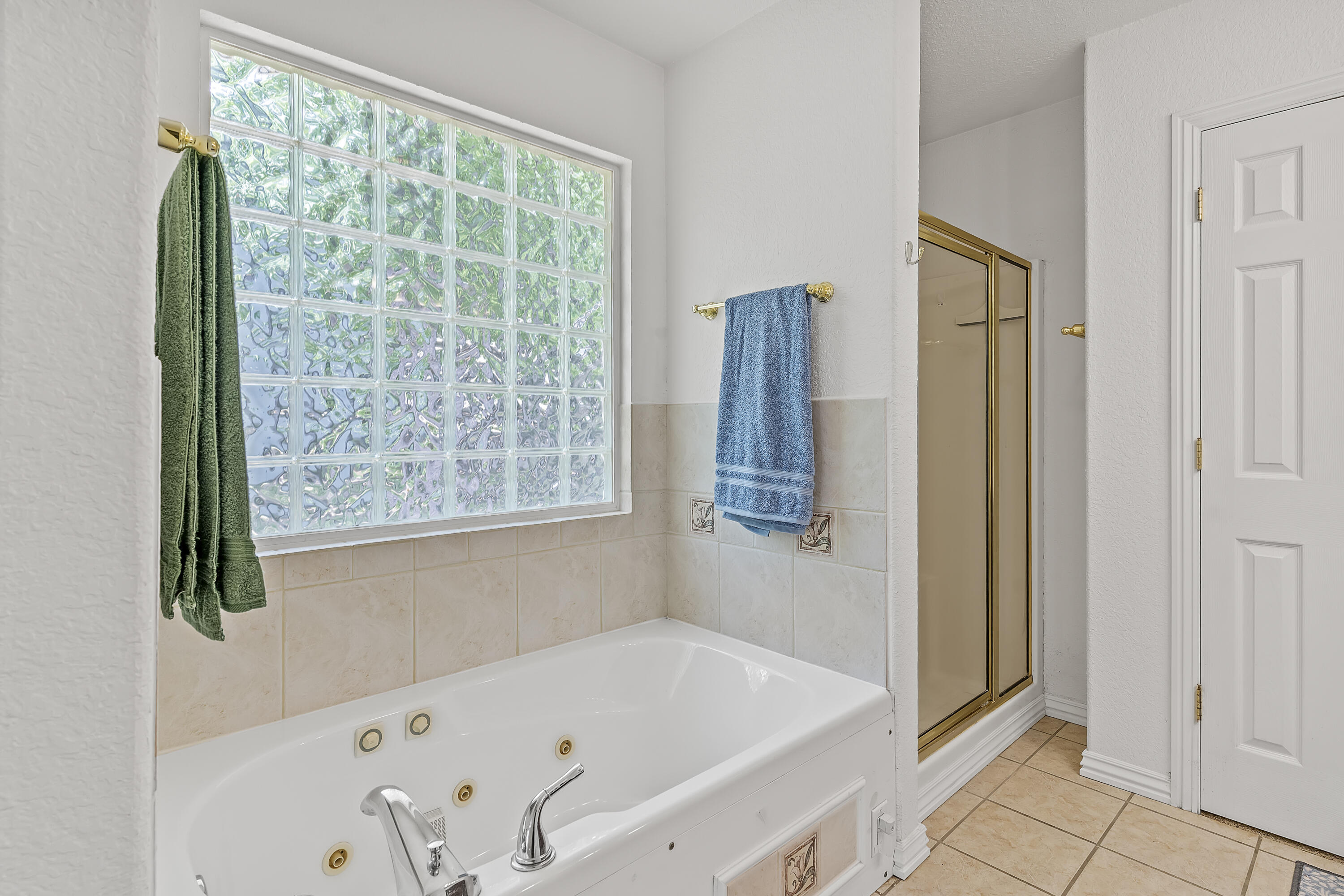 52 Crown Drive Property Photo 27