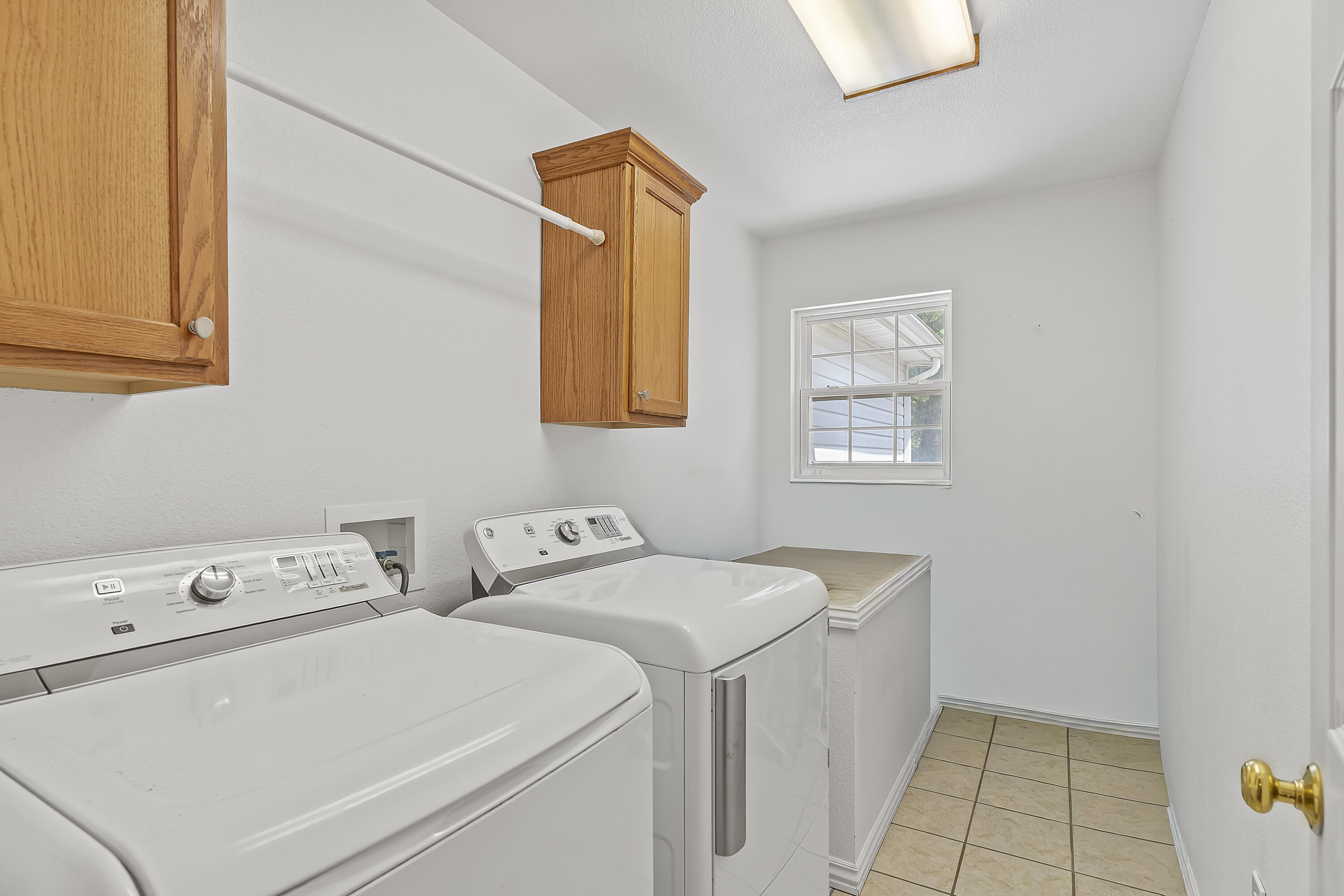 52 Crown Drive Property Photo 32