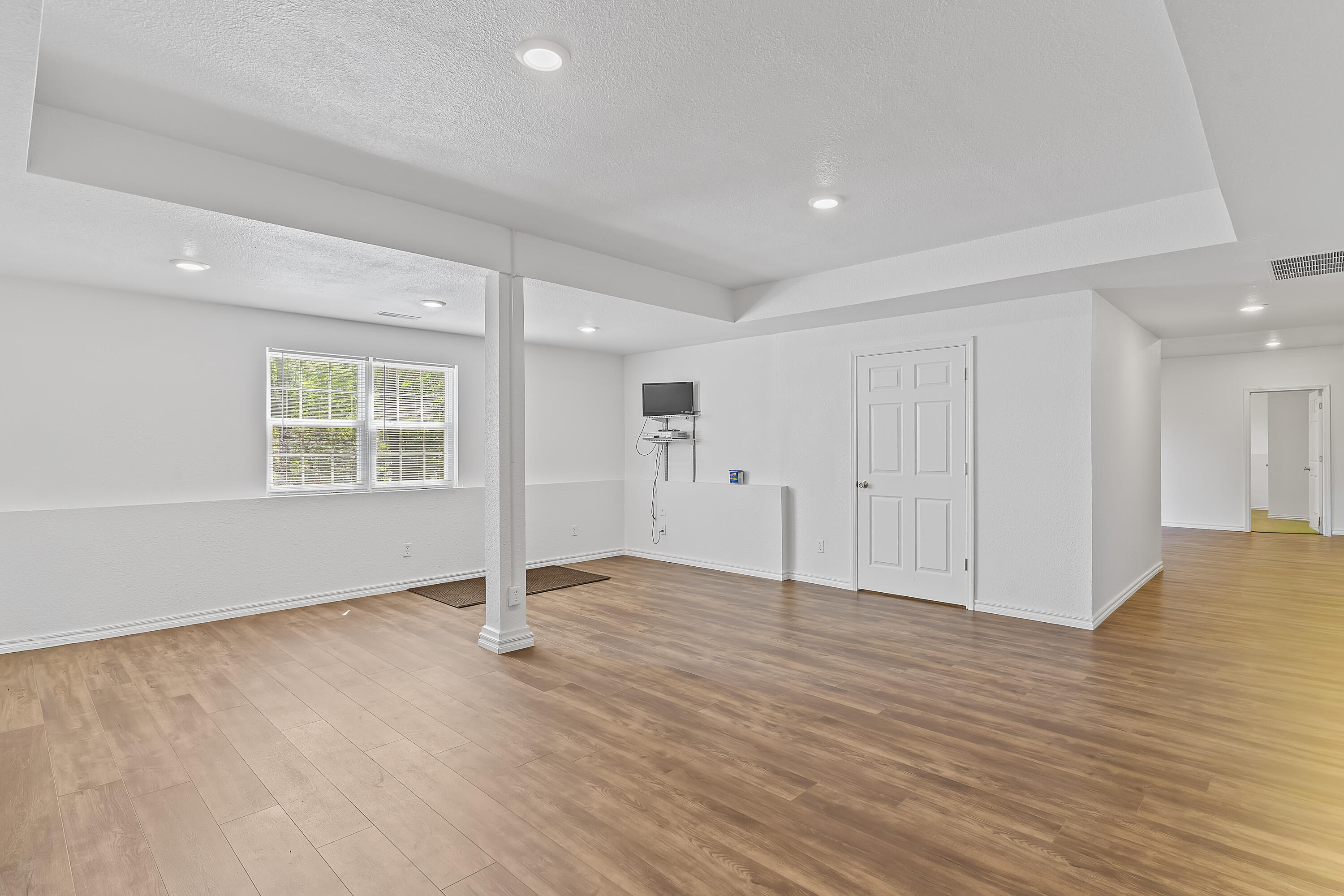 52 Crown Drive Property Photo 37