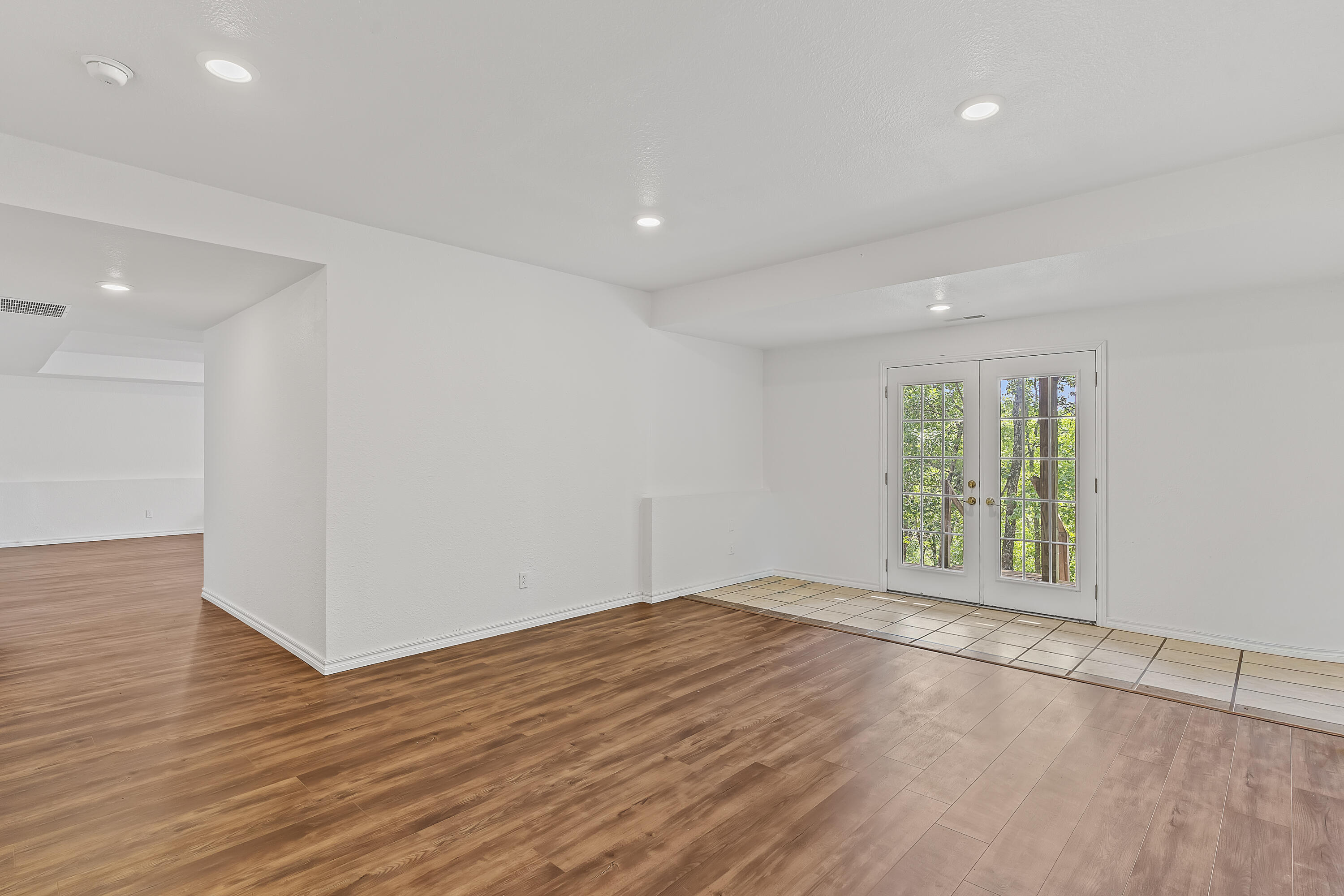 52 Crown Drive Property Photo 39