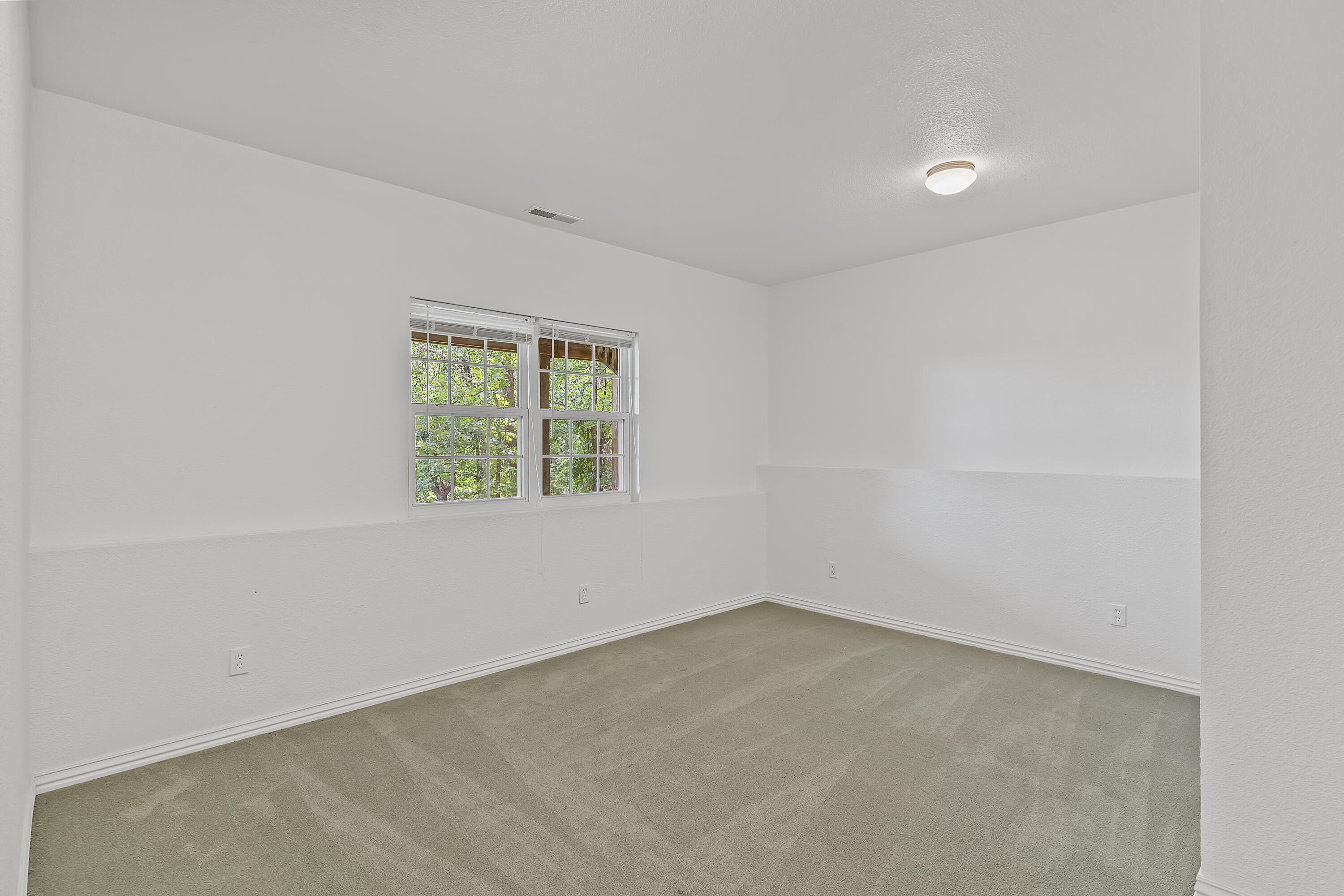 52 Crown Drive Property Photo 42