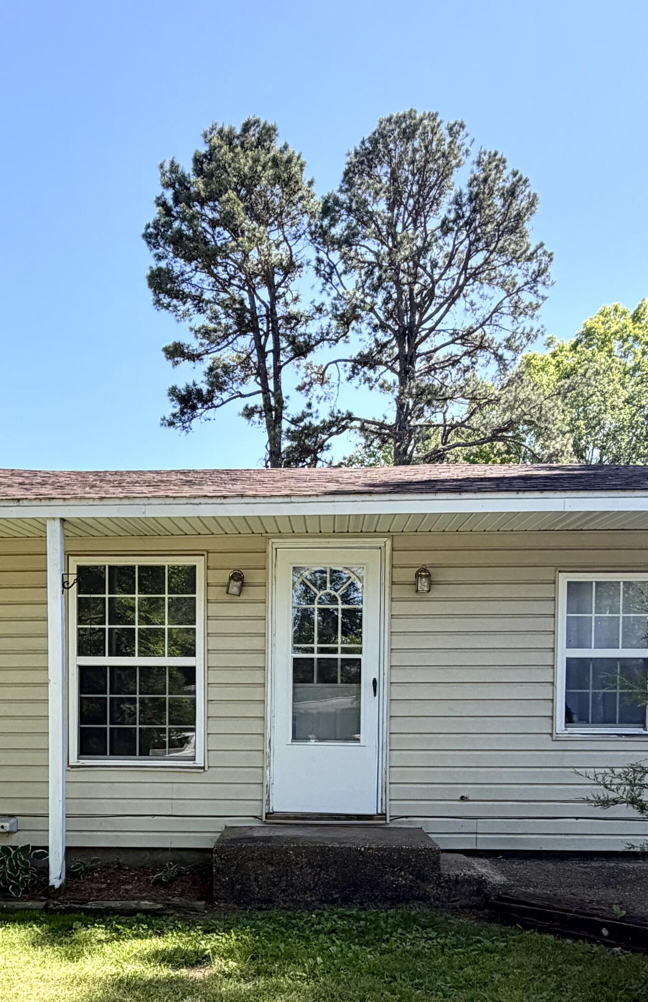 10 Burgoyne Drive Property Photo 2