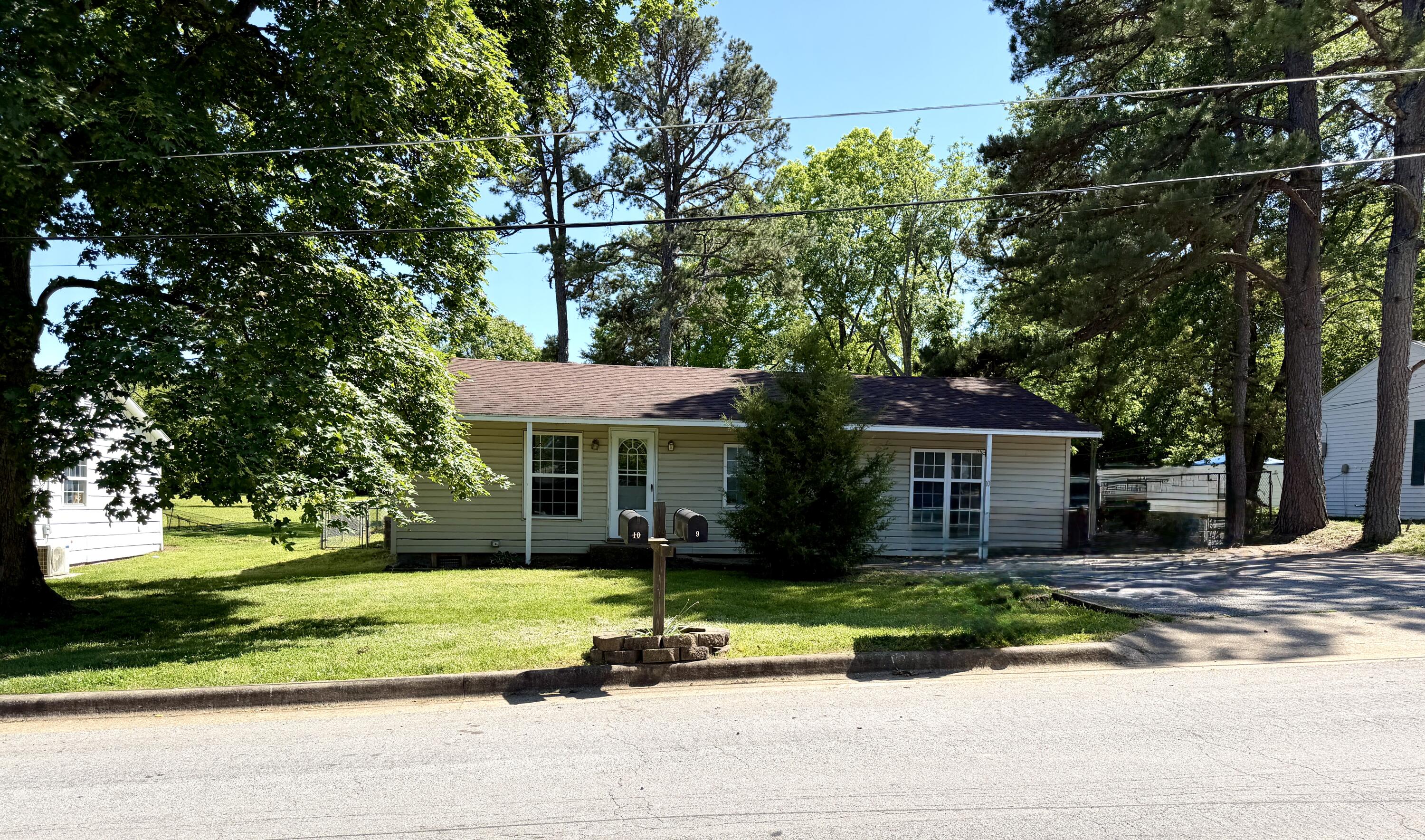 10 Burgoyne Drive Property Photo 3
